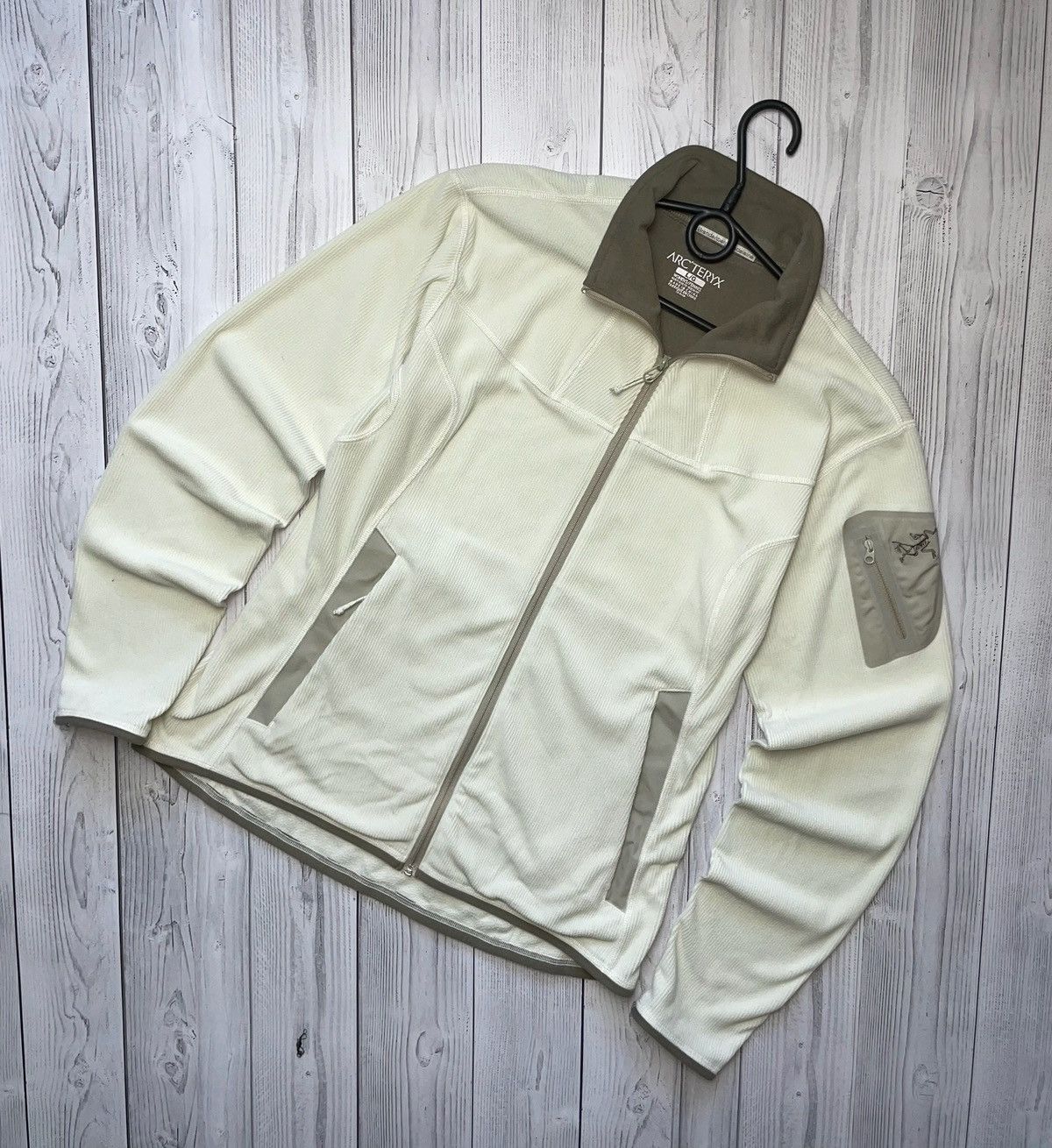 Arc'teryx × Vintage Vintage Arcteryx fleece jacket size L women Size L / US 10 / IT 46 - 1 Thumbnail