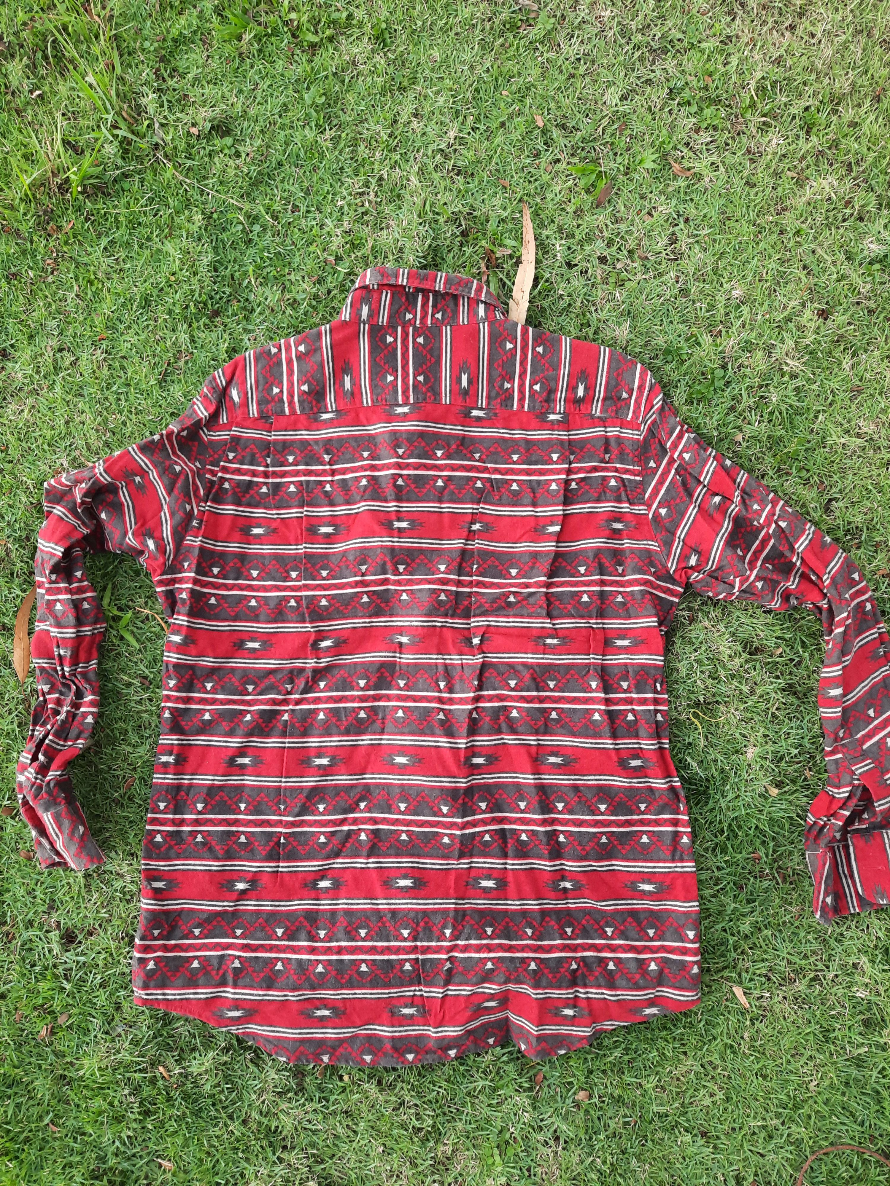 Uniqlo Uniqlo mexico pattern Size US L / EU 52-54 / 3 - 2 Thumbnail