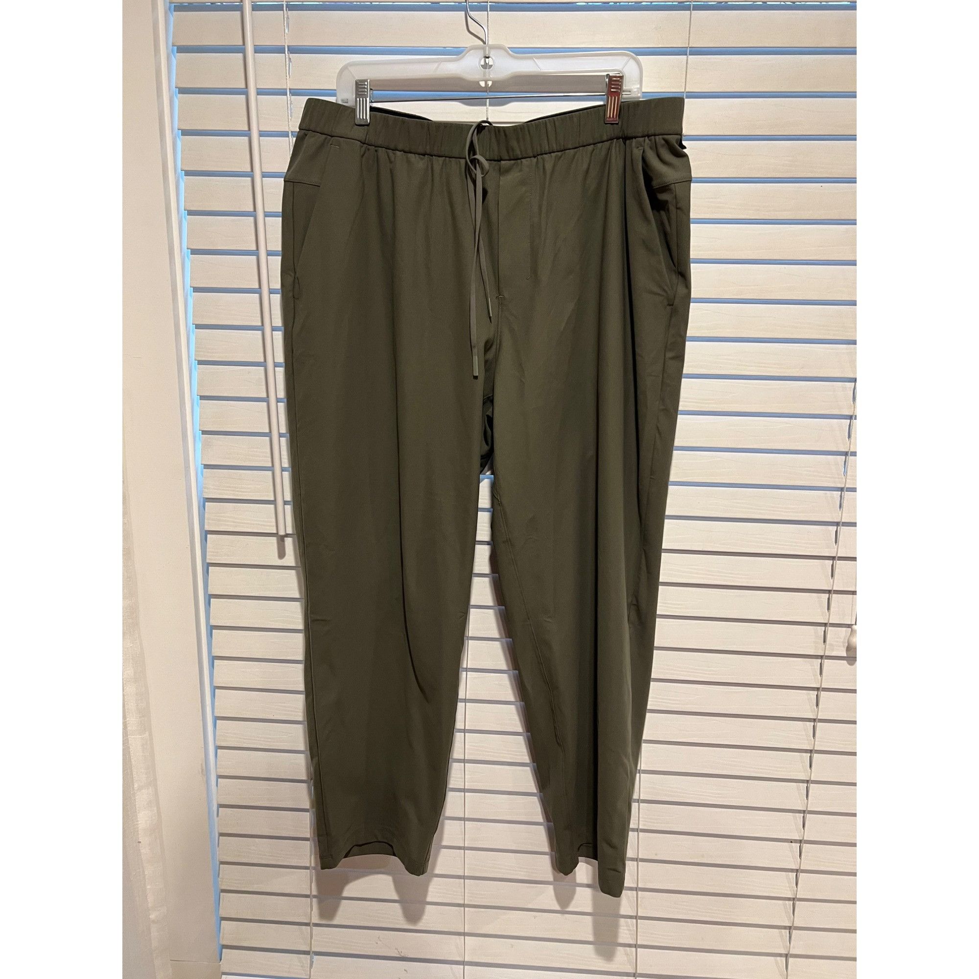 Lululemon Lululemon Mens Sweatpants/Joggers - Size XXL Size US 40 / EU 56 - 1 Thumbnail