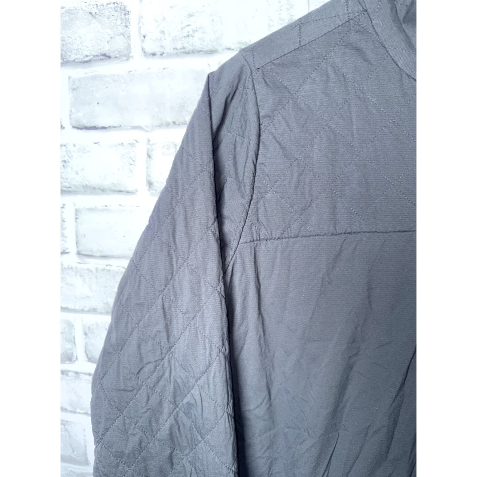 Outdoor Research Outdoor Research Pullover Womens M Black With Purple Fleece Lining Windbreaker Size M / US 6-8 / IT 42-44 - 6 Thumbnail