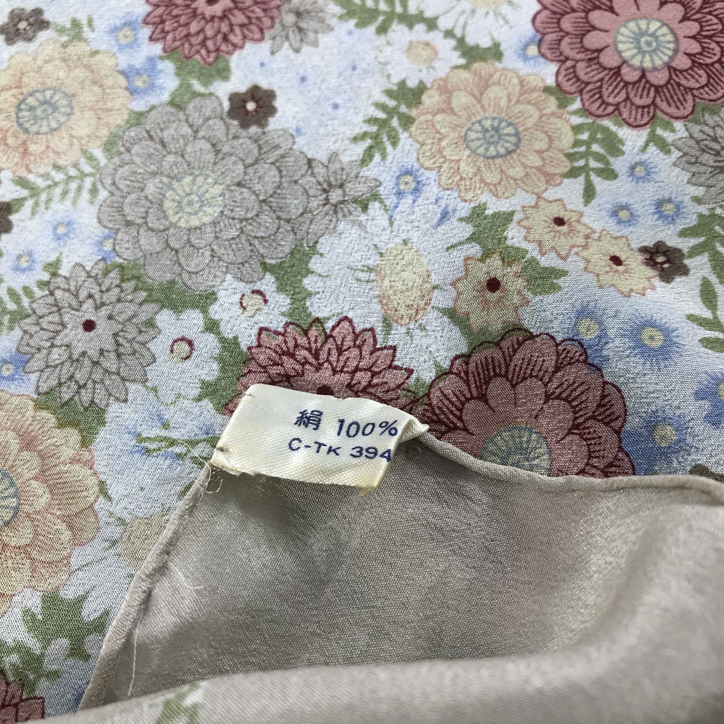 Hanae Mori Vintage Hanae Mori Floral Silk Scarf M74 Size ONE SIZE - 4 Thumbnail