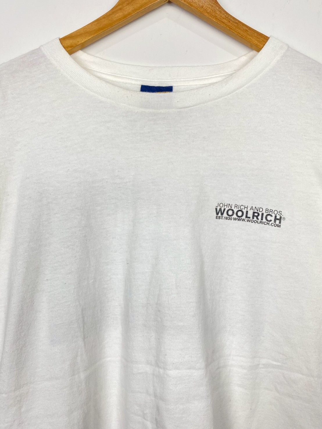 Woolrich Woolen Mills Vintage Woolrich Think Outside T-Shirts L DO2188 Size US L / EU 52-54 / 3 - 3 Thumbnail