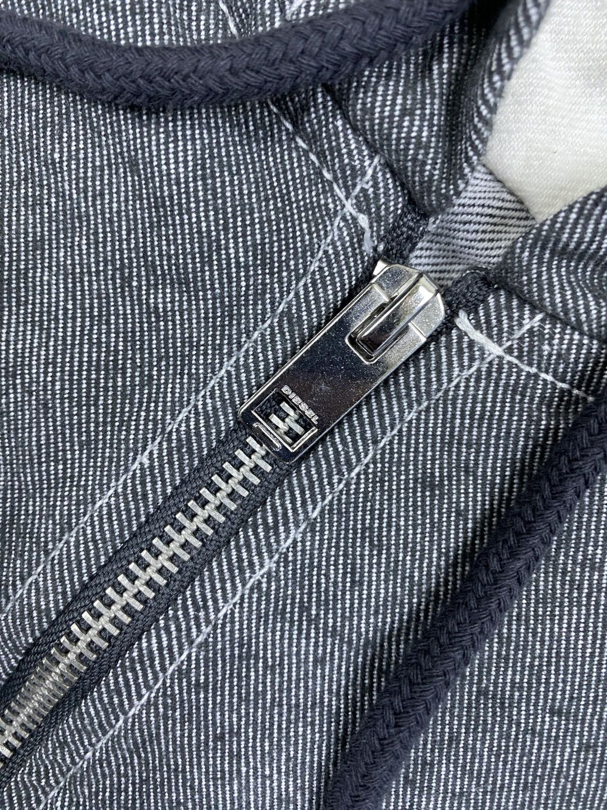 Diesel Vintage Diesel Double Pocket Zip-Up Hoodies Size US M / EU 48-50 / 2 - 9 Thumbnail