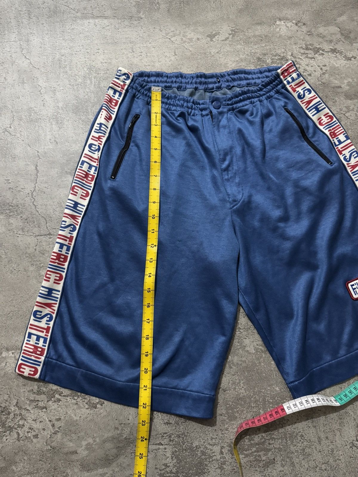 Hysteric Glamour 90s Hysteric Glamour Fucked Up Short Pants Size US 32 / EU 48 - 12 Thumbnail