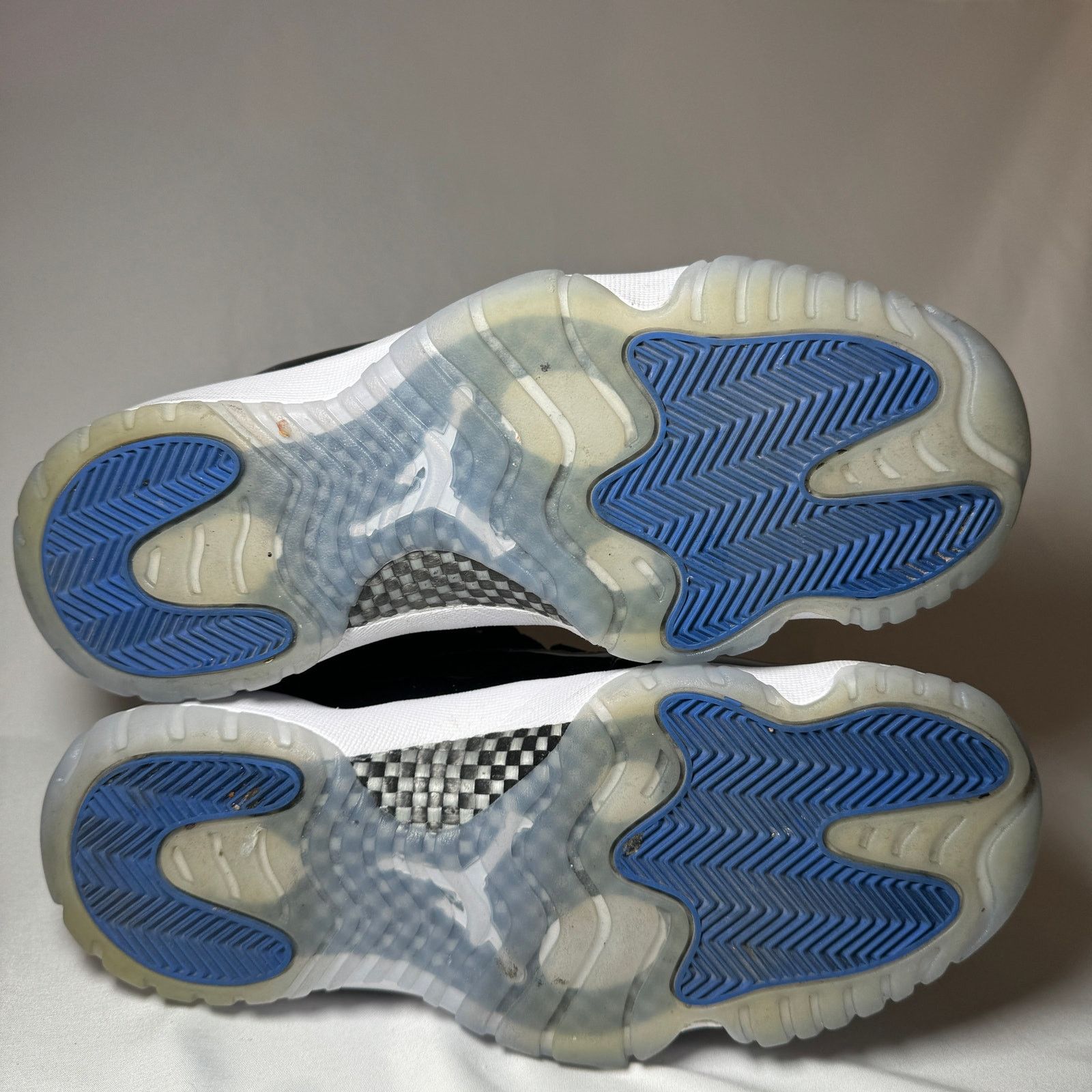 Jordan Brand × Nike Size 9 - Nike Air Jordan 11 Retro Low Space Jam Men's Shoes Size US 9 / EU 42 - 6 Thumbnail