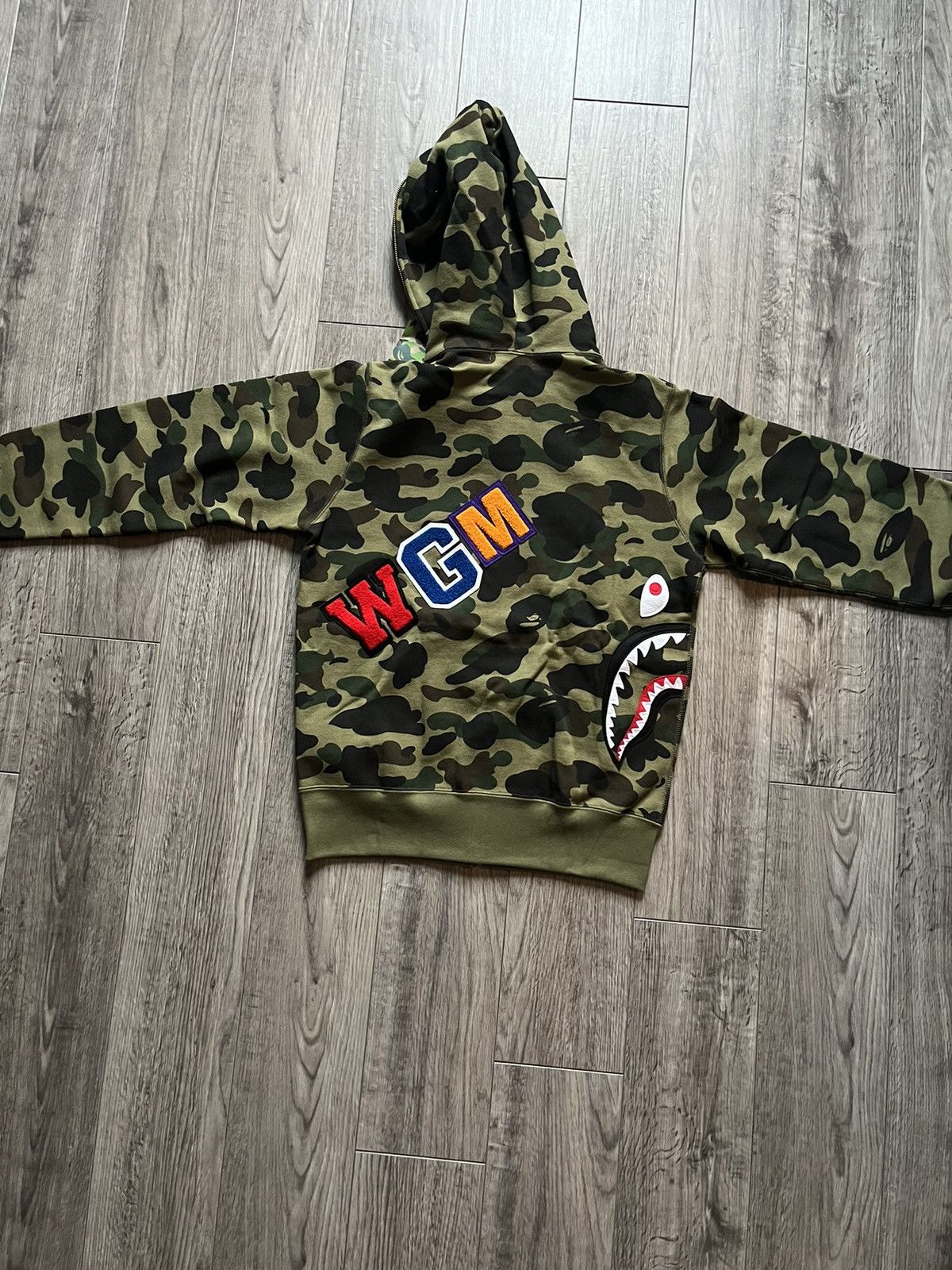 Bape 1st Camo Shark Full Zip Hoodie Size US M / EU 48-50 / 2 - 3 Thumbnail