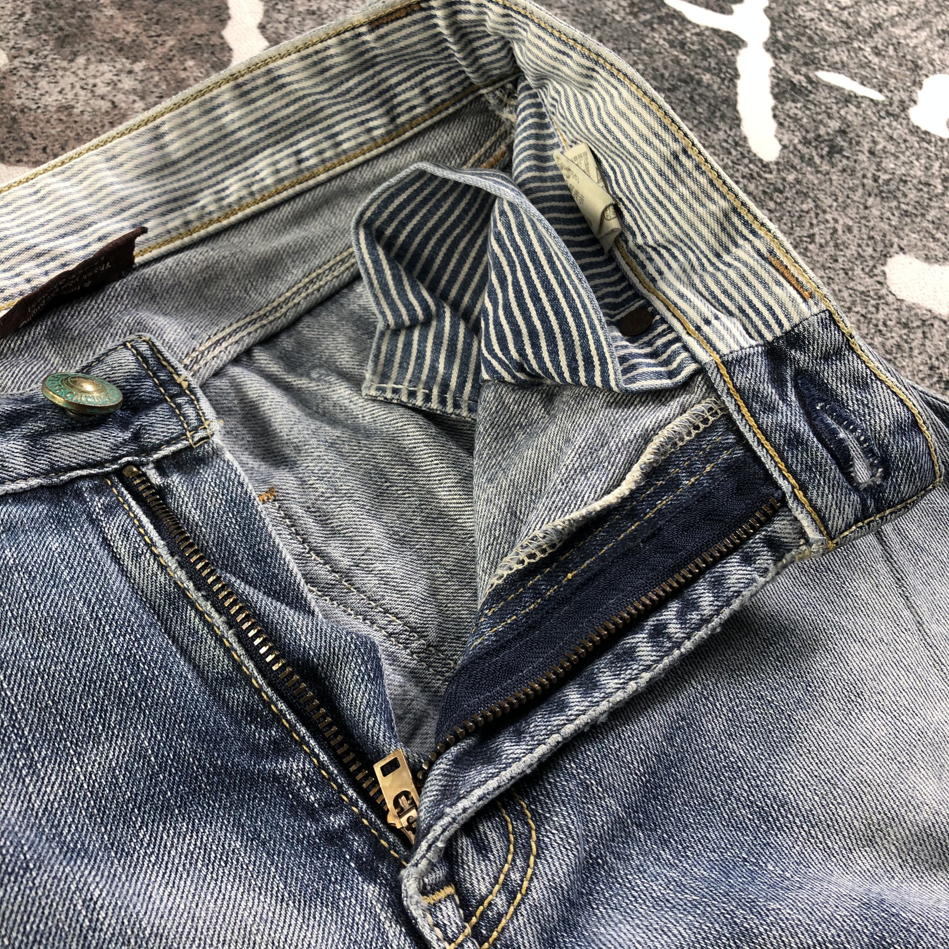 Levi's Distress Vintage Levis 502 Jeans Medium Wash Denim KJ2260 Size US 30 / EU 46 - 10 Thumbnail