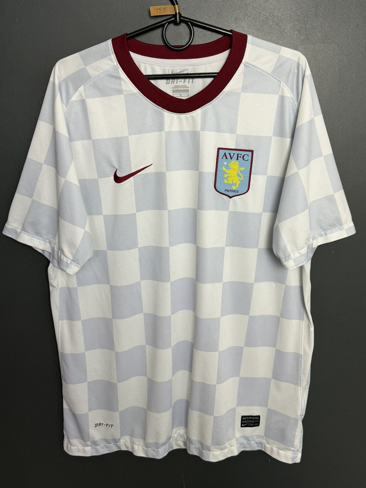 Nike Aston Villa 11/12 Away Football Jersey Size US L / EU 52-54 / 3 - 1 Thumbnail