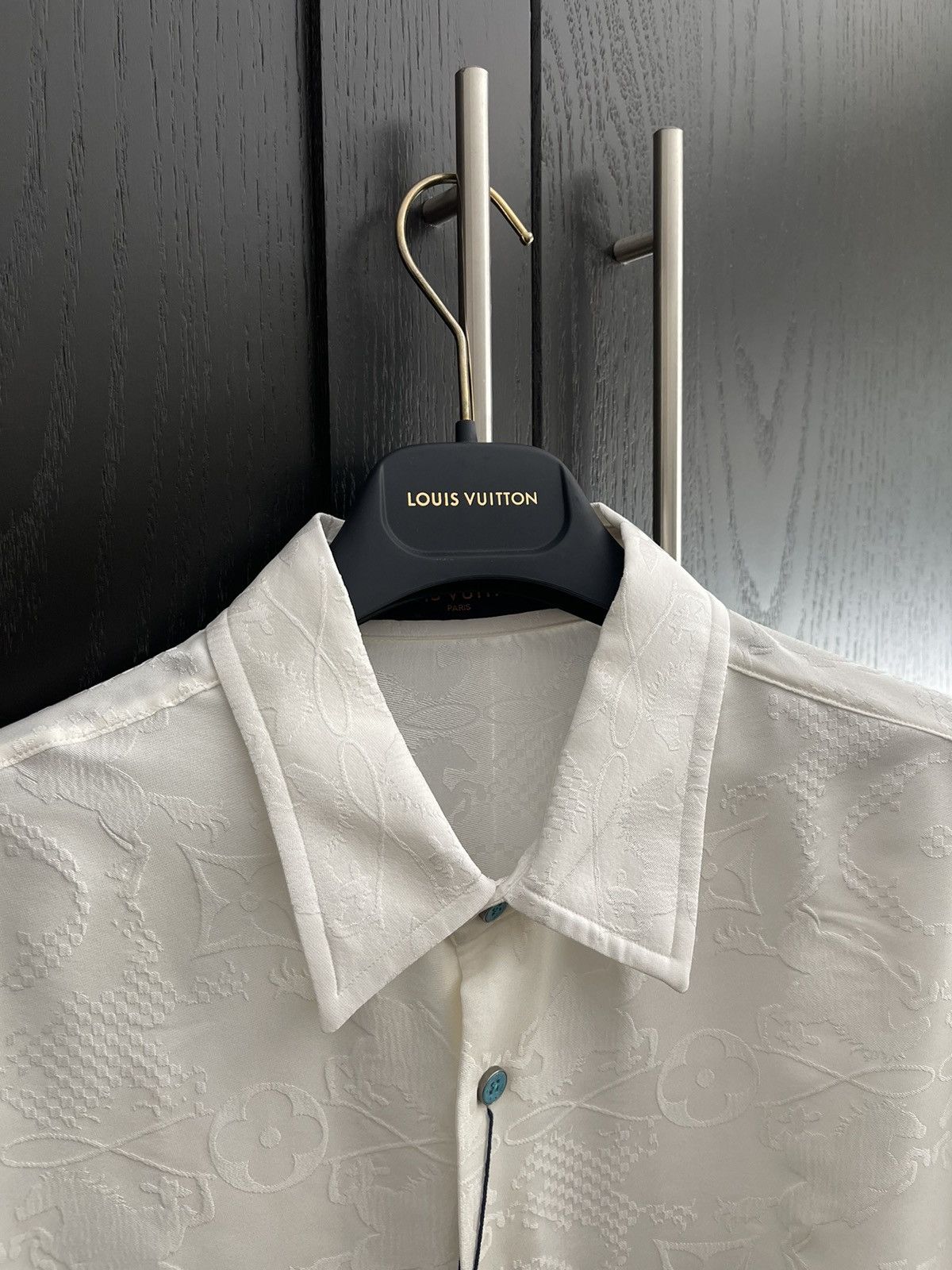 Louis Vuitton Louis Vuitton Silk Shirt Size US M / EU 48-50 / 2 - 3 Thumbnail