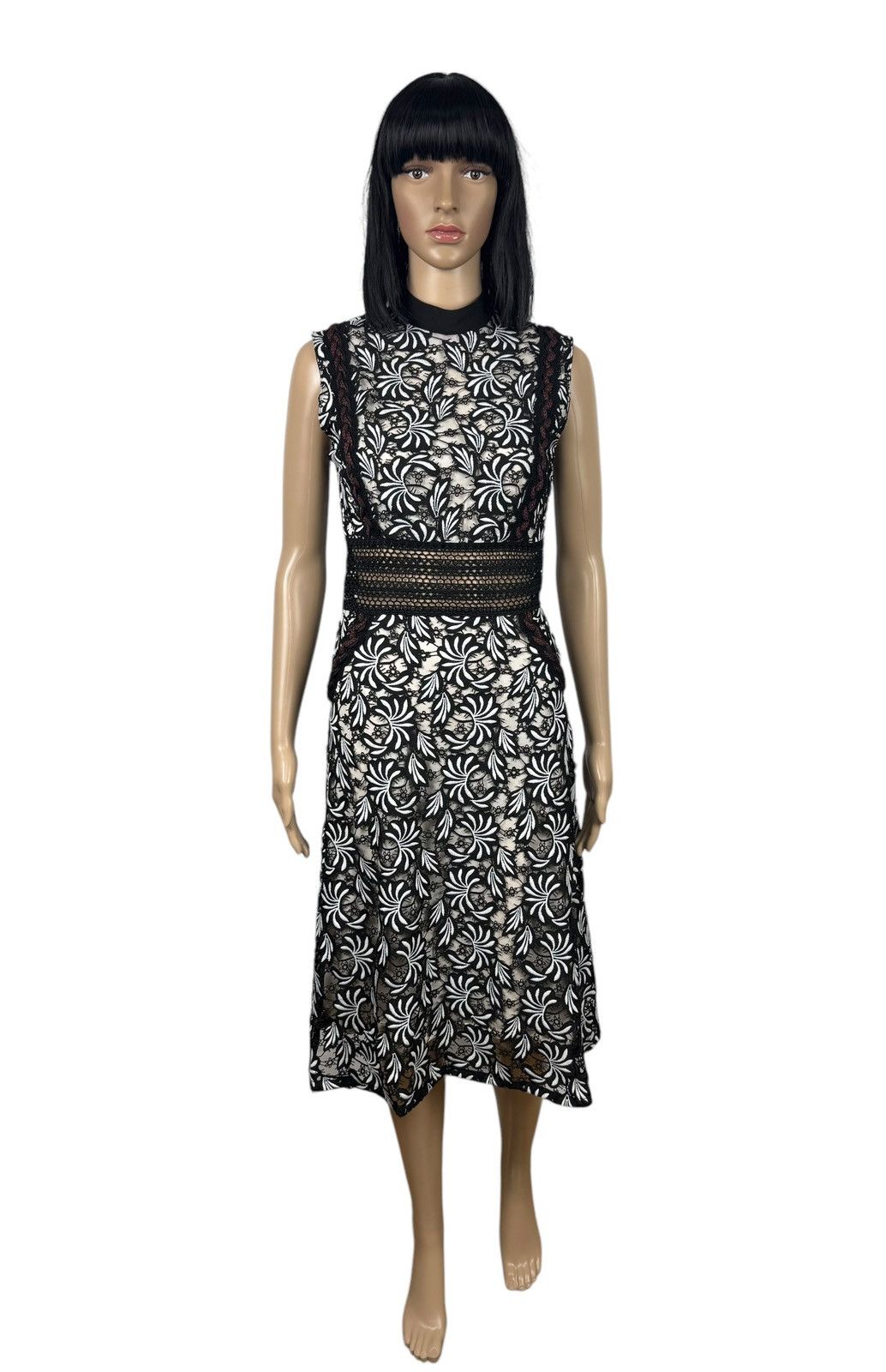 Self-Portrait Self Portrait Lace Sleeveless Lace Midi Dress size US4 UK8 Size S / US 4 / IT 40 - 2 Thumbnail
