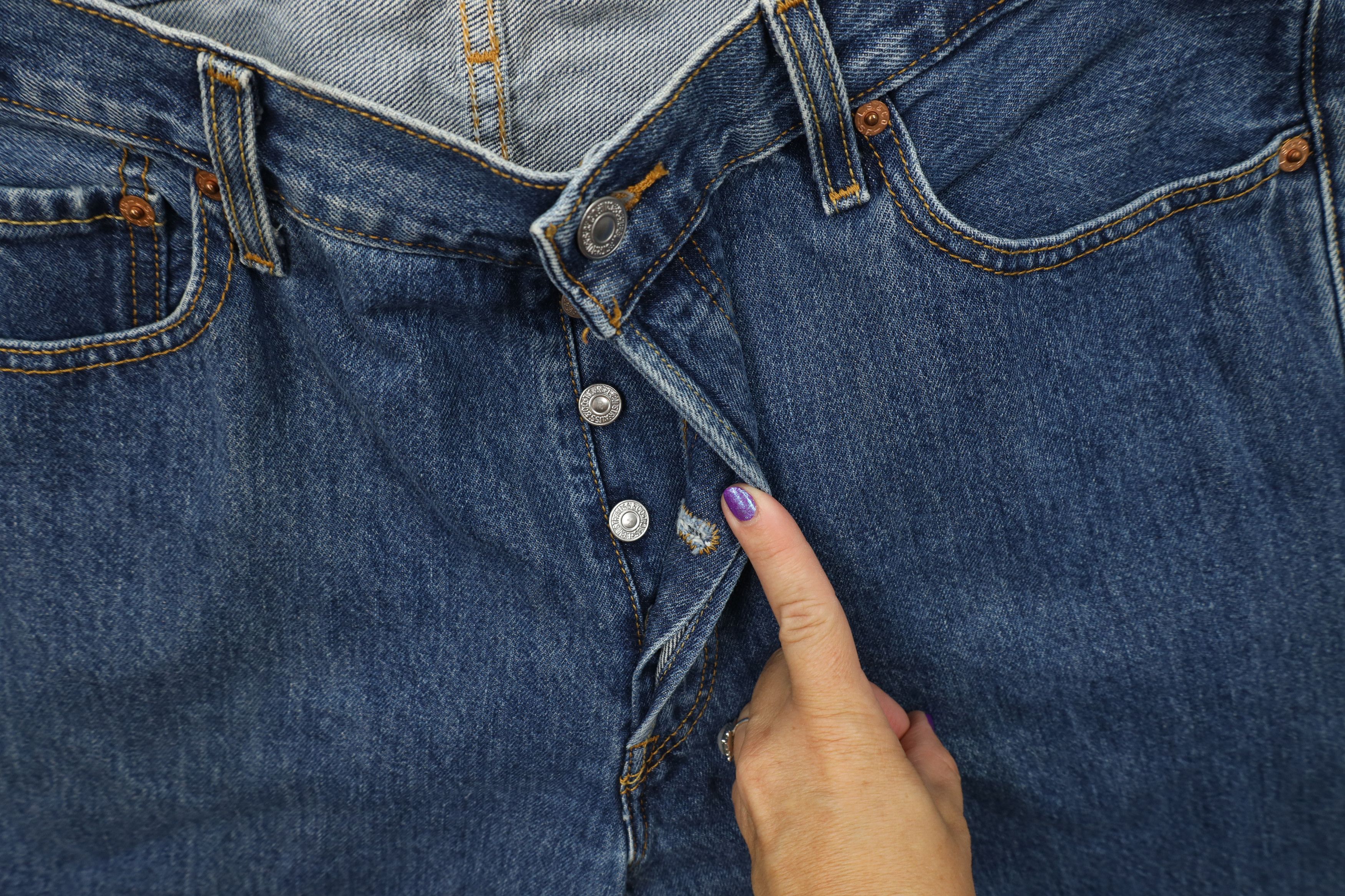 Levi's Vintage Y2K 2006 Levis 501xx Fly Original Fit Denim Jeans Size US 36 / EU 52 - 5 Thumbnail