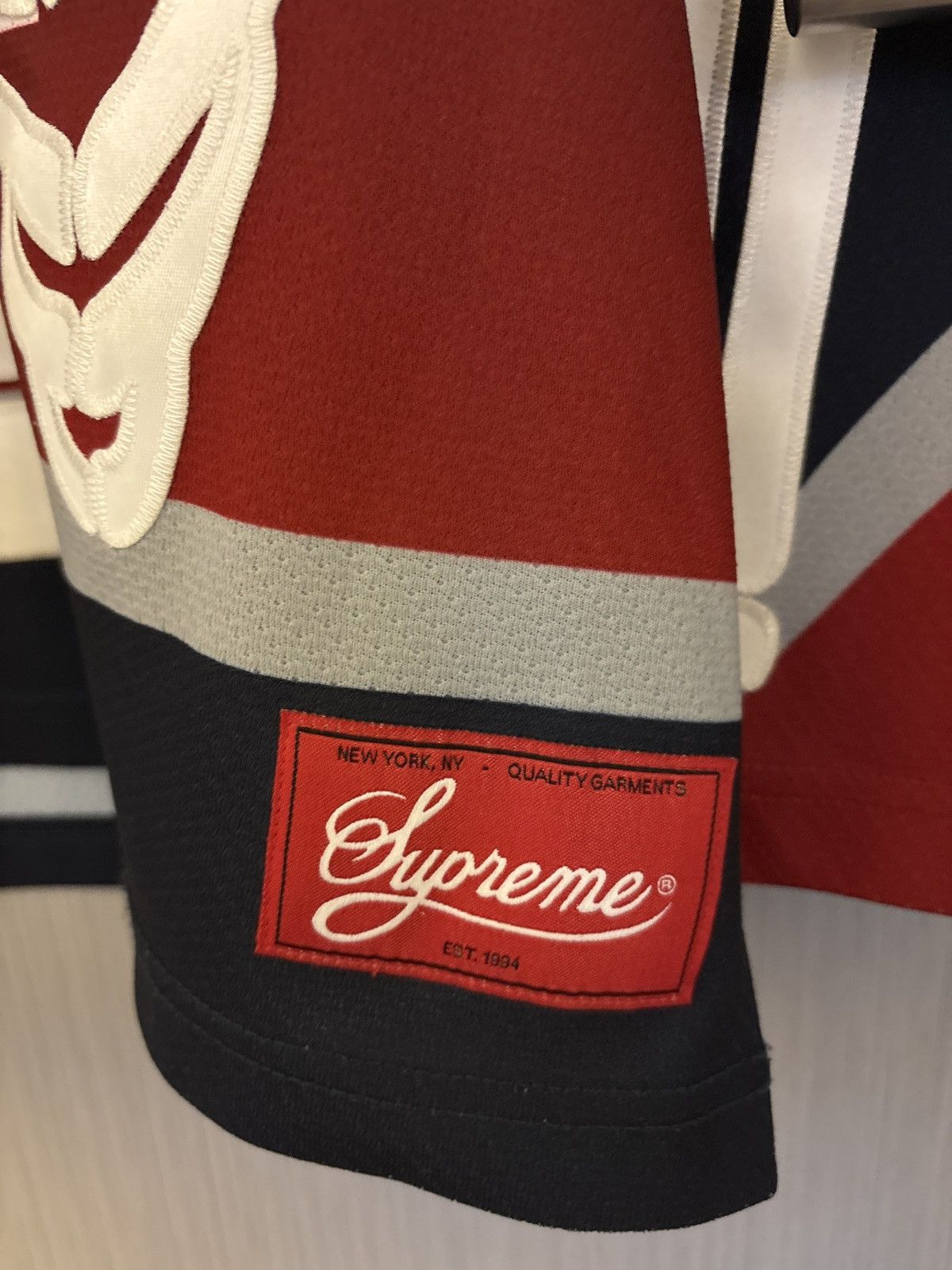Supreme Supreme Bones hockey jersey Size US M / EU 48-50 / 2 - 4 Thumbnail