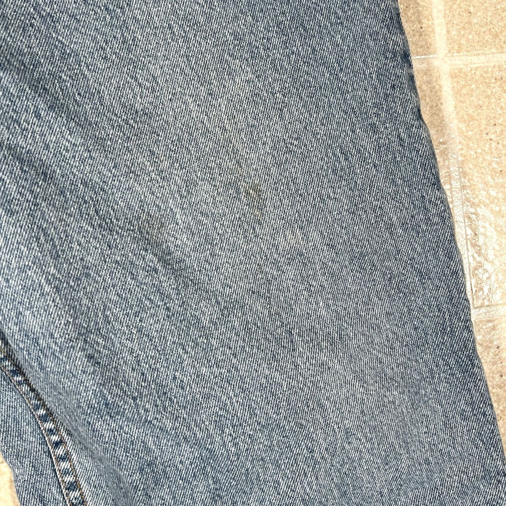 Levi's VINTAGE Levi's 550 Jeans Mens 36x31 Light Blue Denim Wide-Leg Baggy Grunge Sketchy Size US 36 / EU 52 - 6 Thumbnail