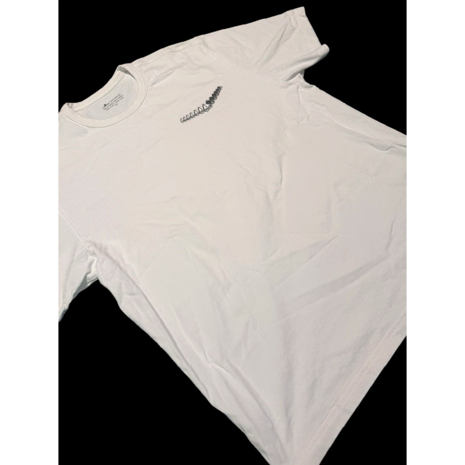 Moose Knuckles Moose Knuckles Shirt White Logo Short Sleeve S Adults Unisex Crew Neck Jersey Cotton T-Shirt Logo White Vintage No Size US S / EU 44-46 / 1 - 2 Thumbnail
