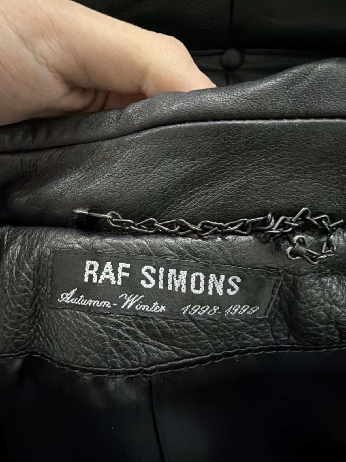 Raf Simons A/W 1998-99 RAF SIMONS ‘JOY DIVISION BLANK’ LEATHER JACKET Size US L / EU 52-54 / 3 - 4 Thumbnail