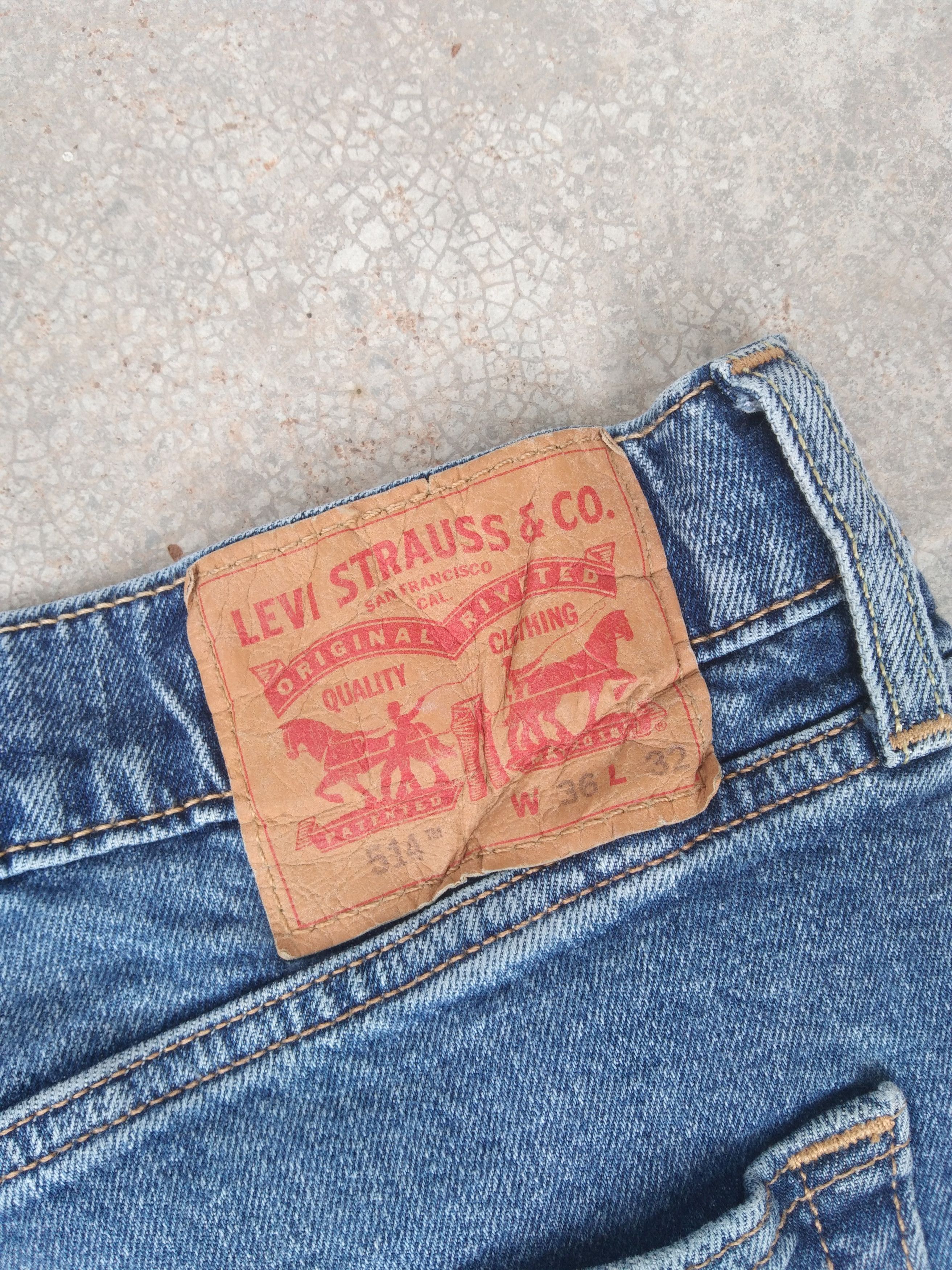 Levi's Vintage Levi's Jeans 514 Blue Washed Denim 34x30 Size US 34 / EU 50 - 3 Thumbnail