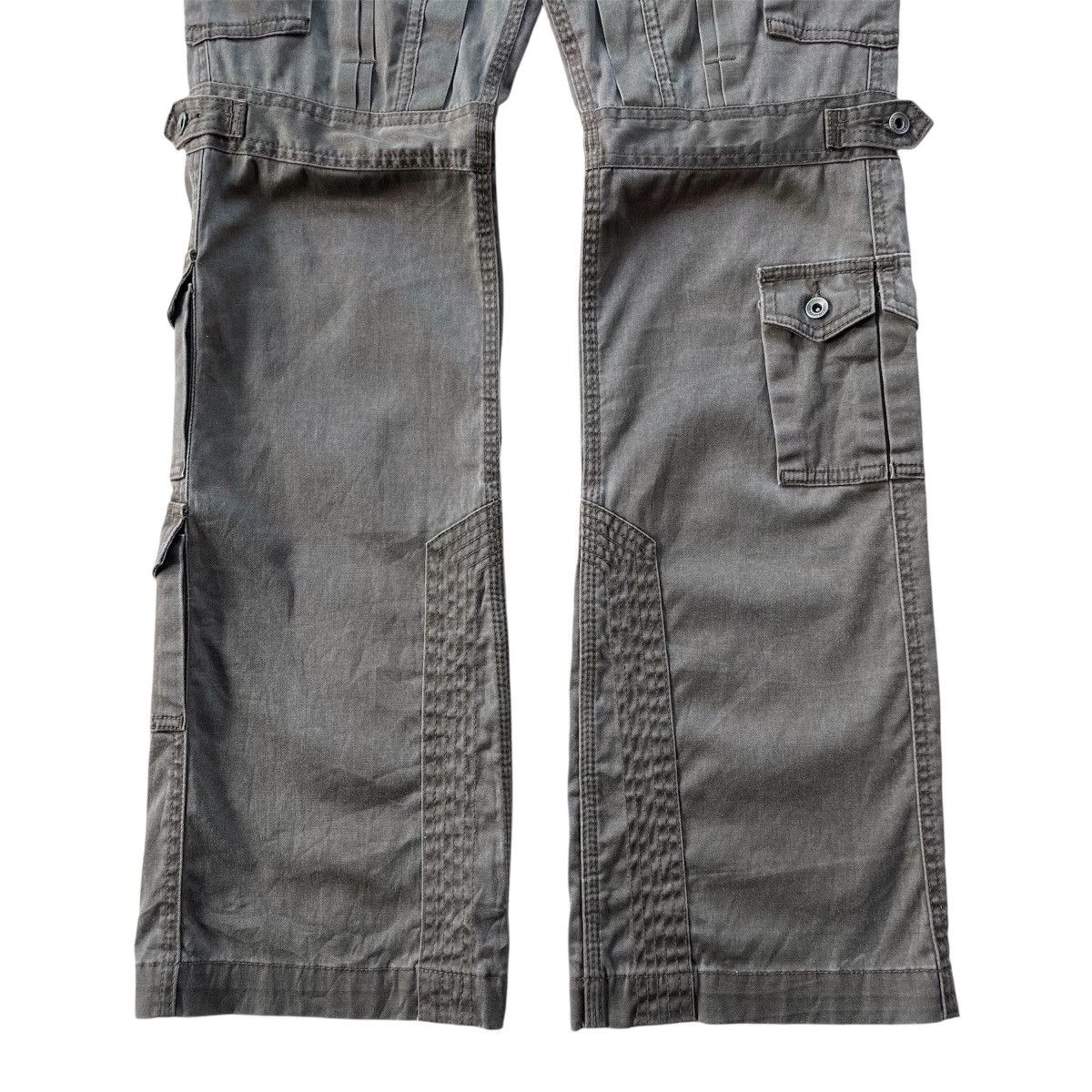 If Six Was Nine 2000s NCFM - Flare Bondage Multipocket Cargo Pants Size US 33 - 6 Thumbnail