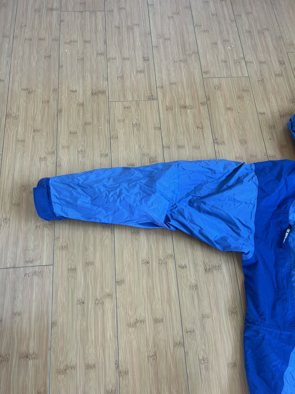 The North Face Vintage 90s North Face Rain Jacket Size US L / EU 52-54 / 3 - 2 Thumbnail
