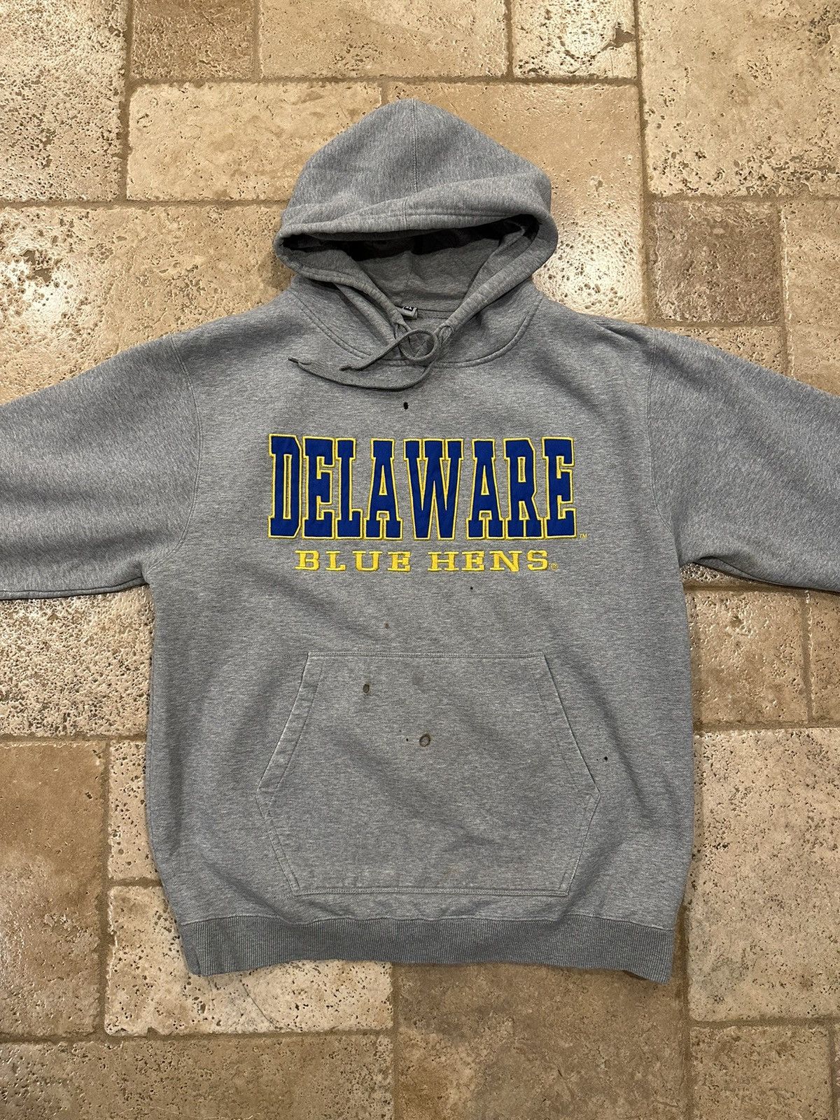 NCAA × Vintage Vintage Delaware Blue Hens Heather Grey College Hoodie Size US XL / EU 56 / 4 - 3 Thumbnail