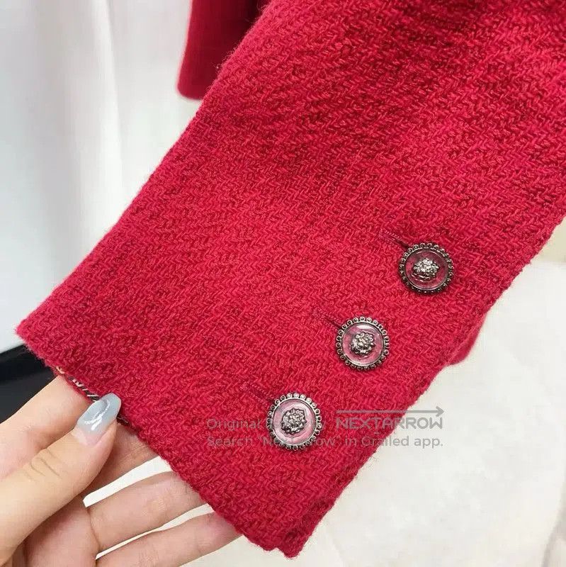 Chanel Chanel Women's Red Long Sleeve Cardigan . Size XS / US 0-2 / IT 36-38 - 6 Thumbnail
