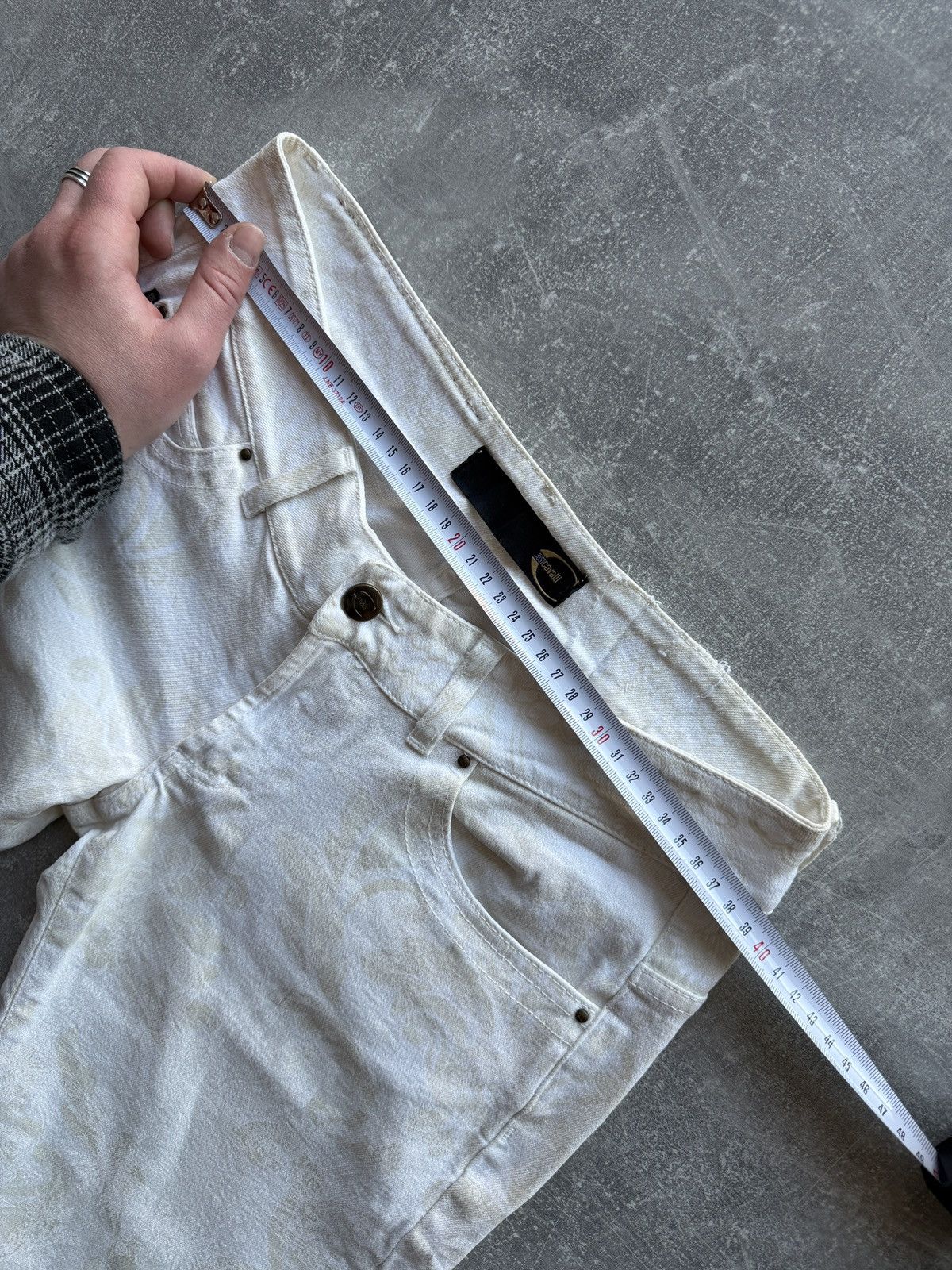 Just Cavalli Just cavalli overprint jeans size 27x 41 Size 27" / US 4 / IT 40 - 13 Thumbnail