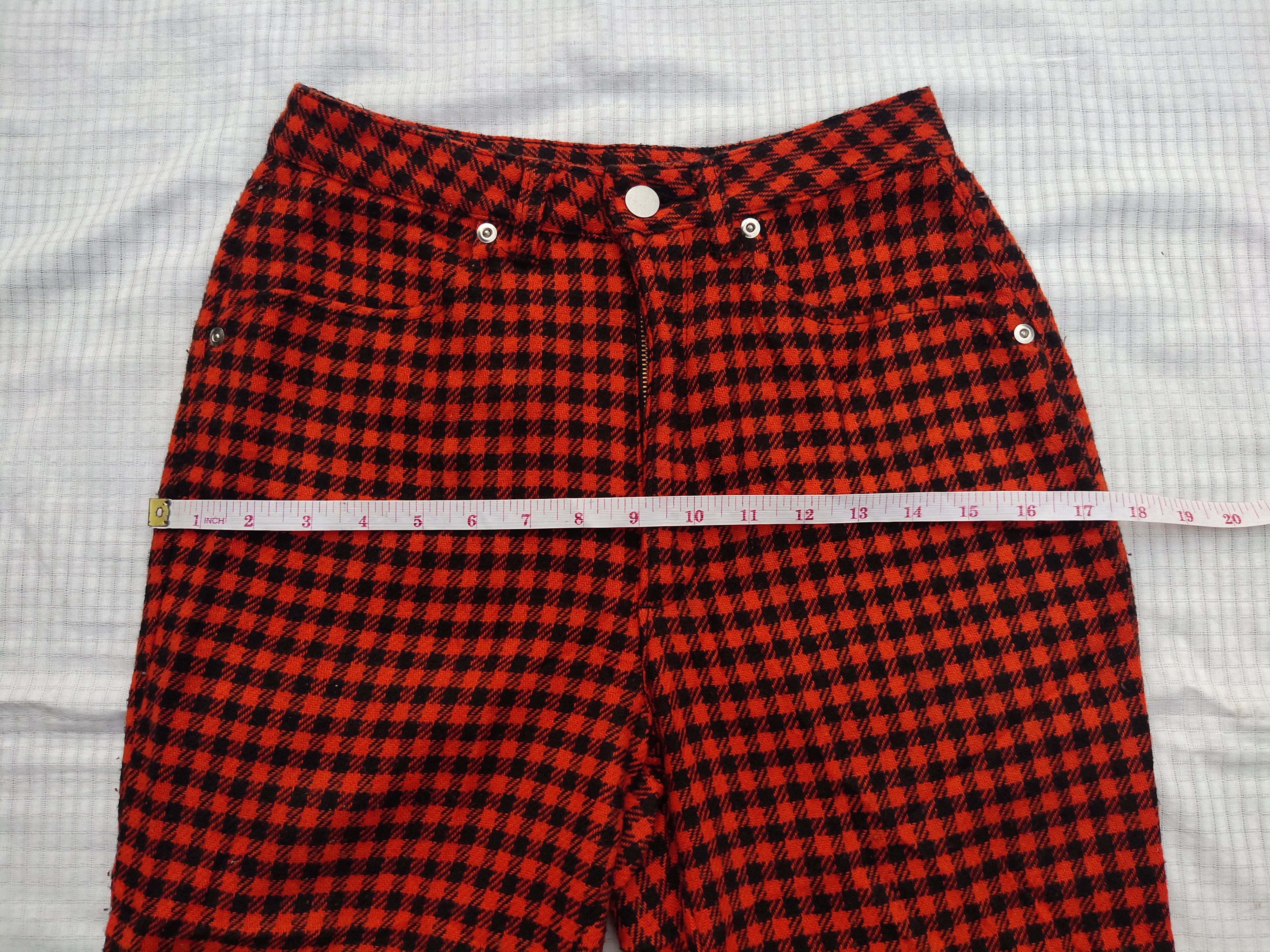 Japanese Brand (P154) Pakcon Orange Black Buffalo Plaid Taper Pants Size 25" / US 0 / IT 36 - 13 Thumbnail