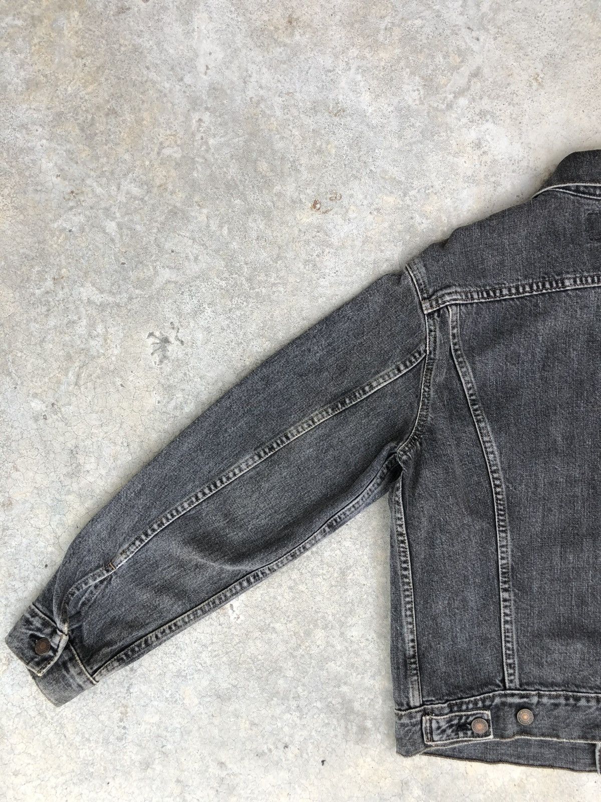 Levi's Vintage 90s Levis Denim Jacket Distressed Denim Size US M / EU 48-50 / 2 - 13 Thumbnail