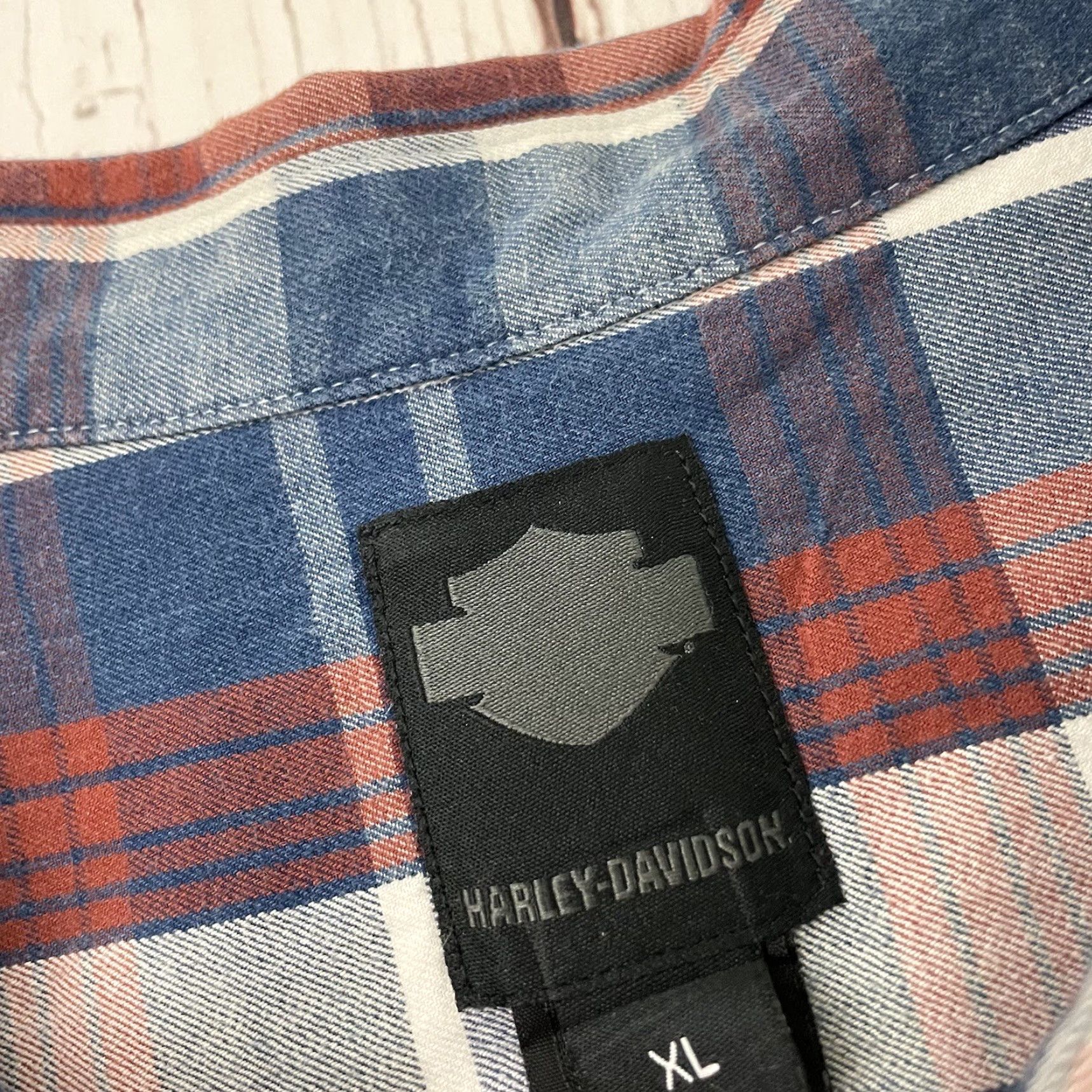 Harley Davidson VINTAGE Harley-Davidson Plaid Short Sleeve Button Front Shirt Mens XL Blue Red White Size US XL / EU 56 / 4 - 3 Thumbnail