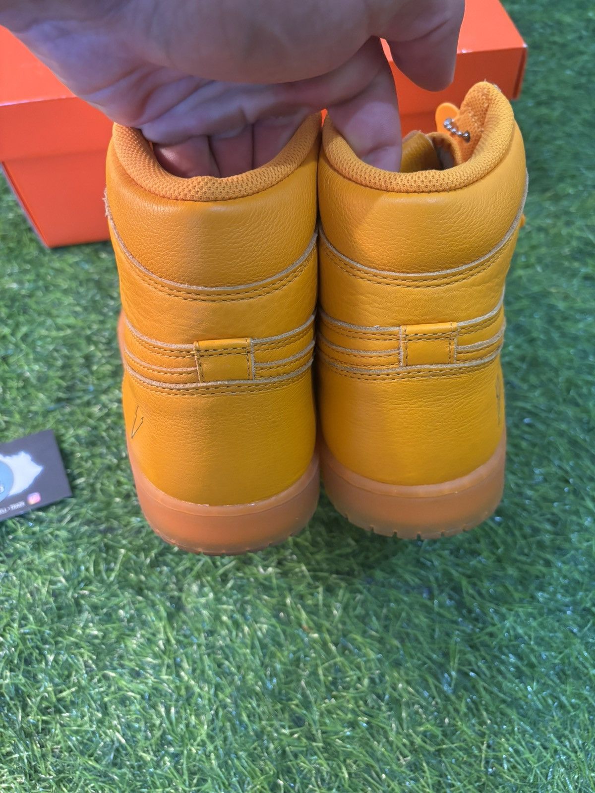 Jordan Brand Jordan 1 high gatorade orange peel Size US 10.5 / EU 43-44 - 4 Thumbnail