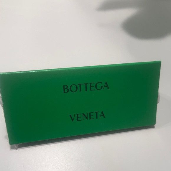 Bottega Veneta Bottega Veneta Cream and Black Sunglasses Size ONE SIZE - 3 Thumbnail
