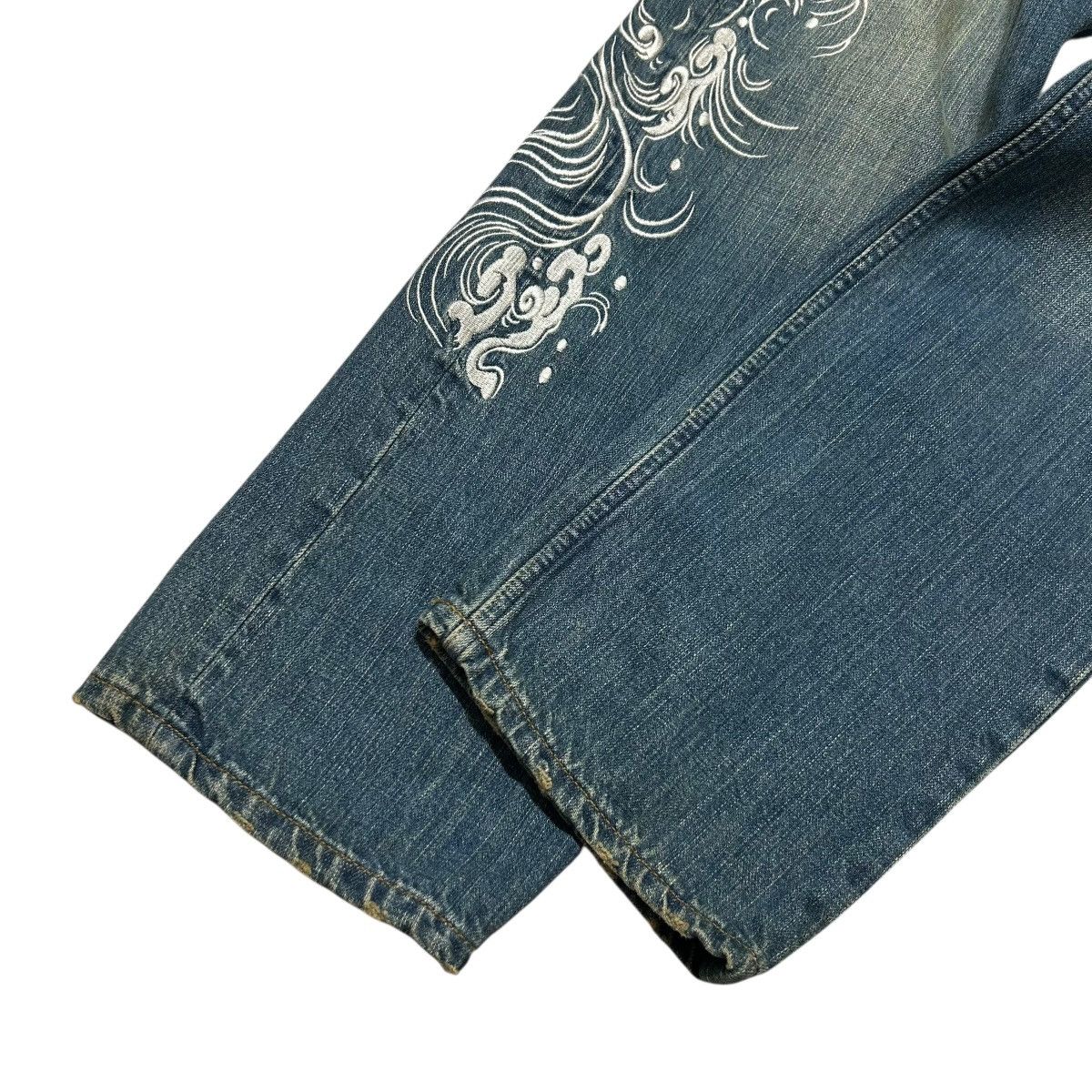 Karakuri Tamashii 369 Karakuri Tamashii jeans embroidered denim blue archive Size US 30 / EU 46 - 11 Thumbnail