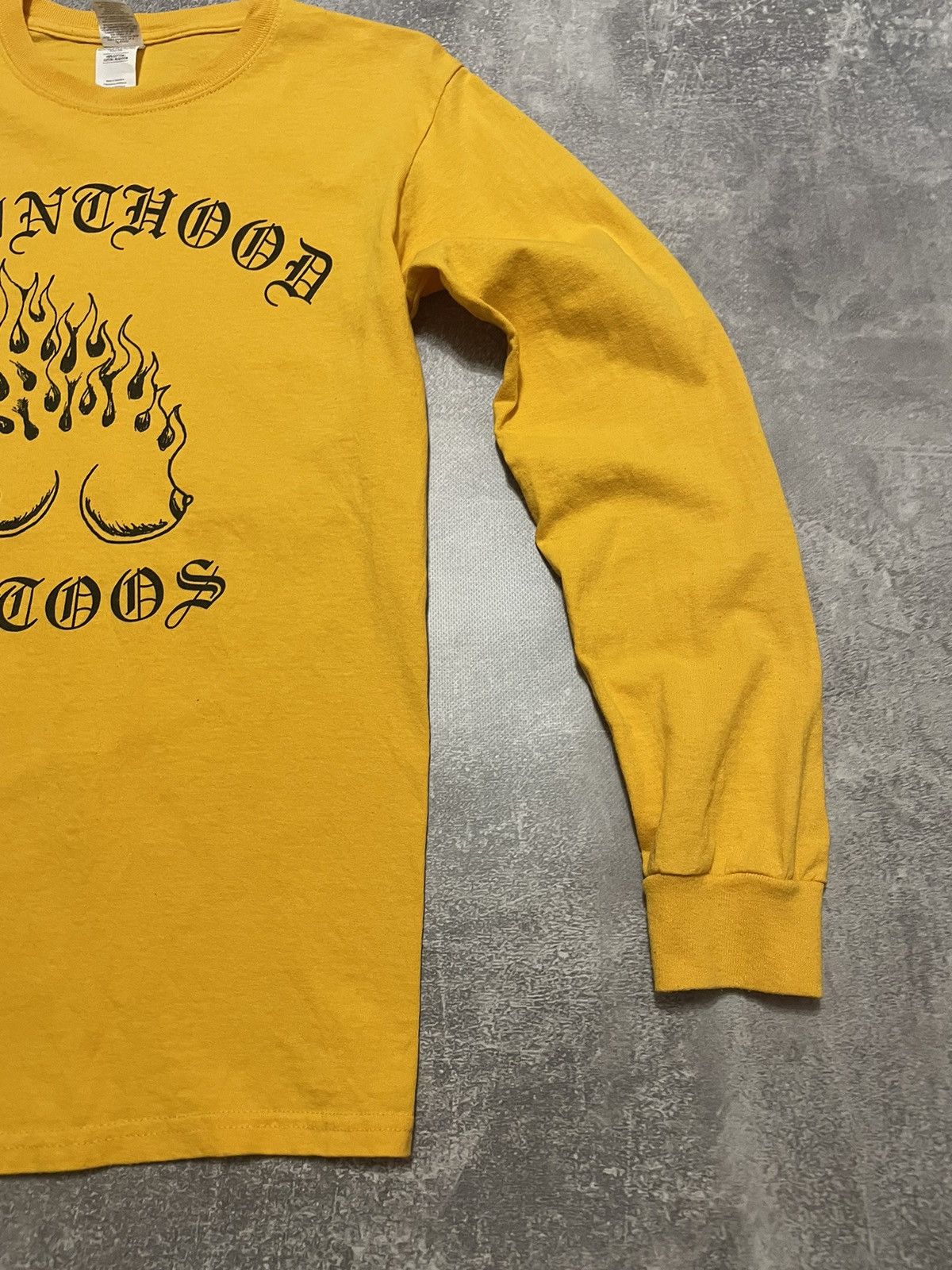Rap Tees Vintage Hot Tits Girl Saindhood Long Sleeve Size US S / EU 44-46 / 1 - 5 Thumbnail