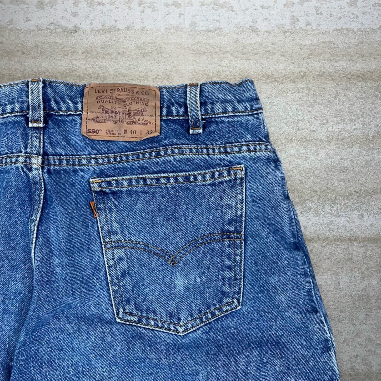 Levi's Vintage 90s Levis Jeans 550 40x32 Relaxed Flared Medium Wash Size US 40 / EU 56 - 3 Thumbnail