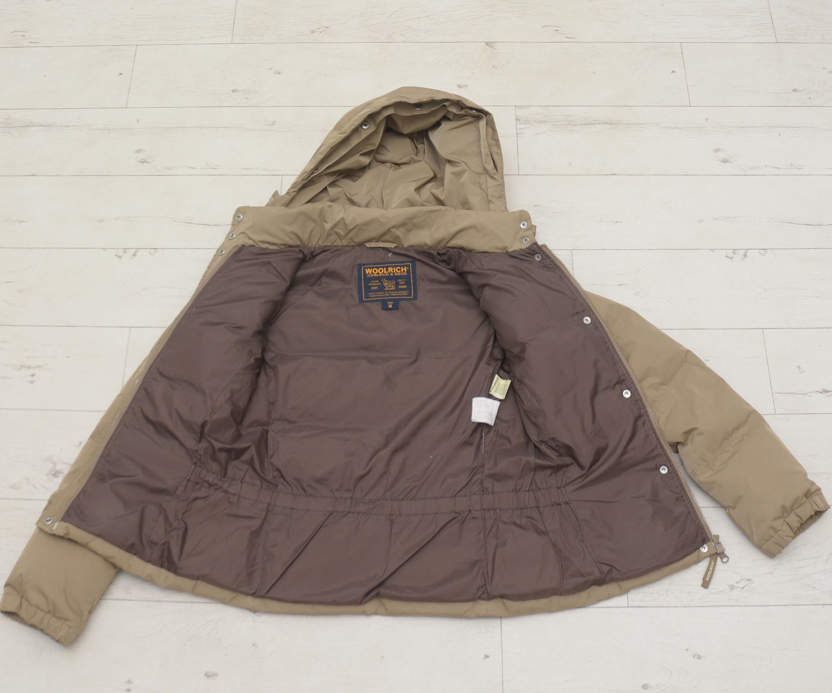 Woolrich Woolen Mills Woolrich Down womens Bomber Jacket With Hood sz M Size S / US 4 / IT 40 - 11 Thumbnail