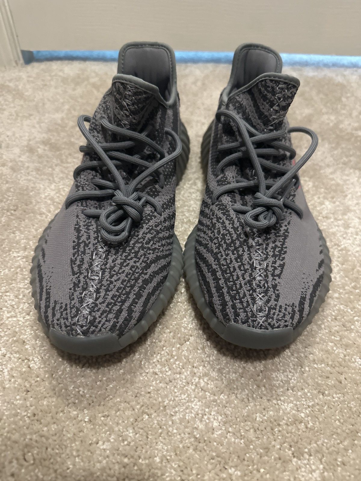 Adidas Adidas Yeezy Boost 350 V2 Beluga 2.0 Size US 12 / EU 45 - 2 Thumbnail