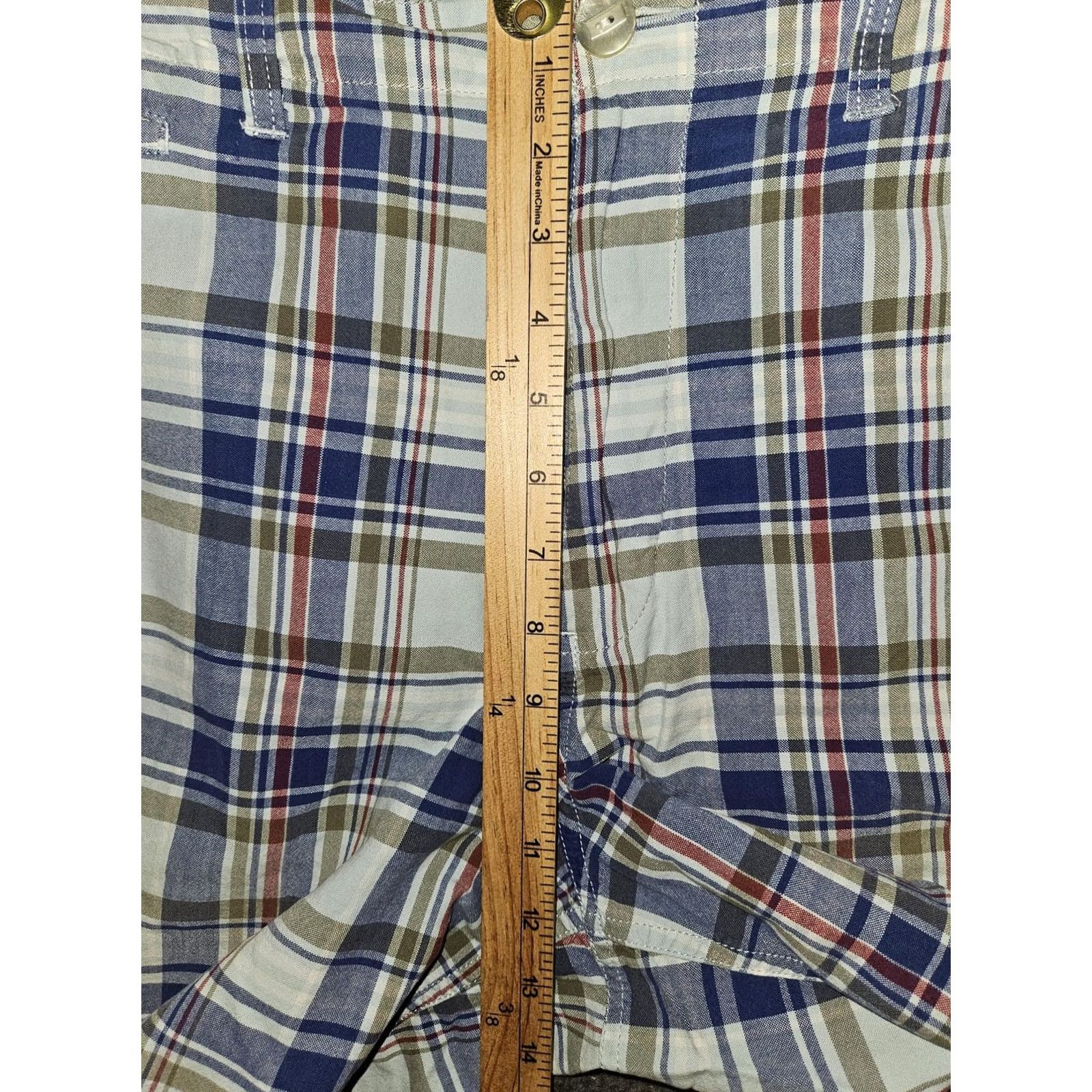 Eddie Bauer Eddie Bauer Shorts Mens 38 Blue Plaid 100% Cotton Flat Front Casual Chino Golf Regular Rise 10 in Pockets Boys Mens Womens Size US 38 / EU 54 - 4 Thumbnail