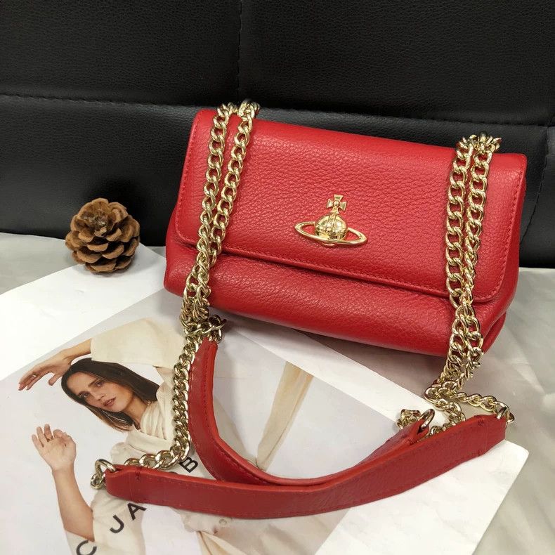 Vivienne Westwood Vivienne Westwood size os Saturn Queen Mother red shoulder Size ONE SIZE - 1 Thumbnail