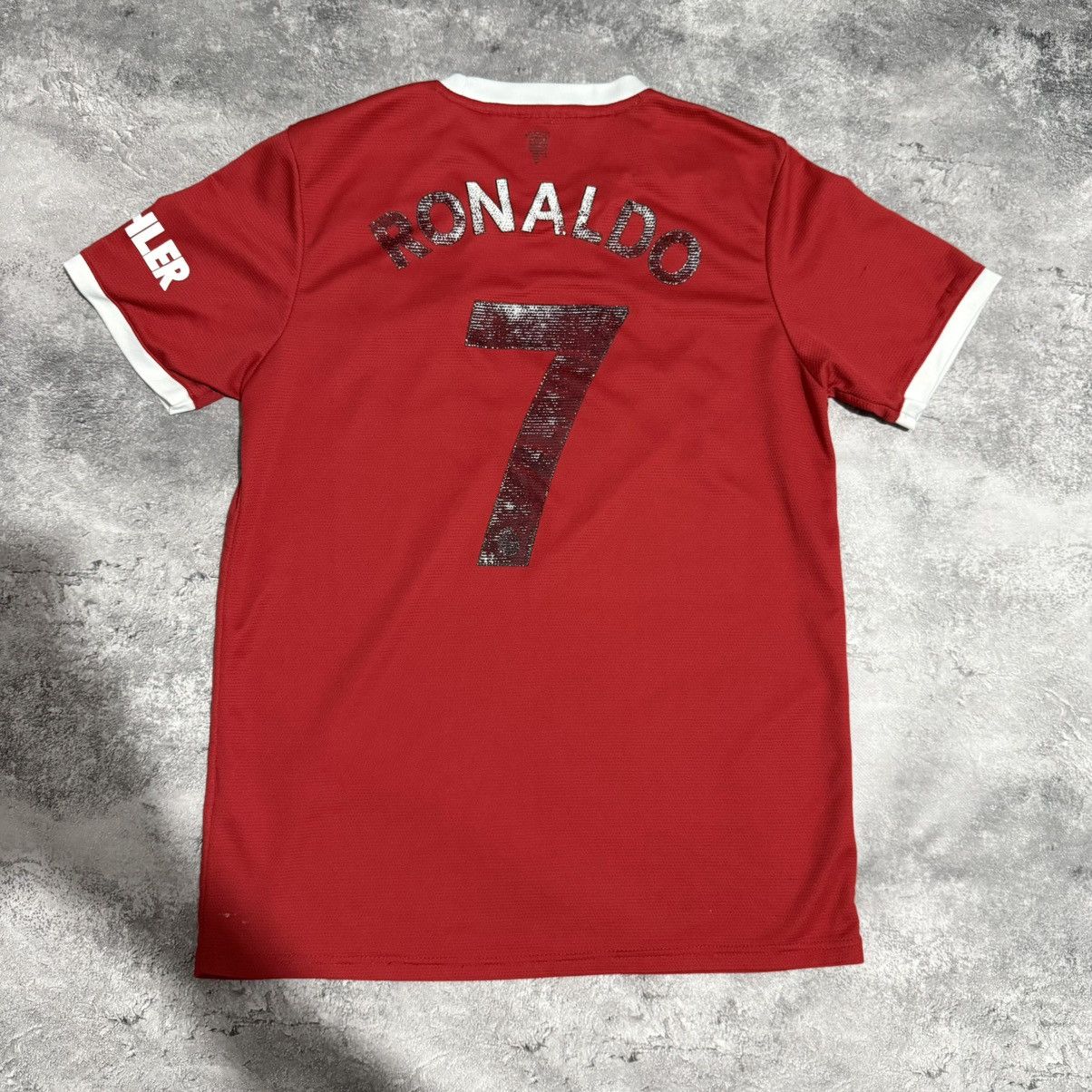 Vintage #7 Ronaldo Manchester United Adidas Soccer Jersey 21/2 Home Size US L / EU 52-54 / 3 - 10 Thumbnail