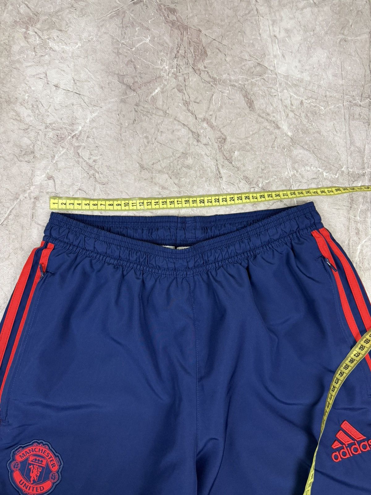 Adidas Vintage Adidas Manchester United Nylon Pants Size US 32 / EU 48 - 10 Thumbnail