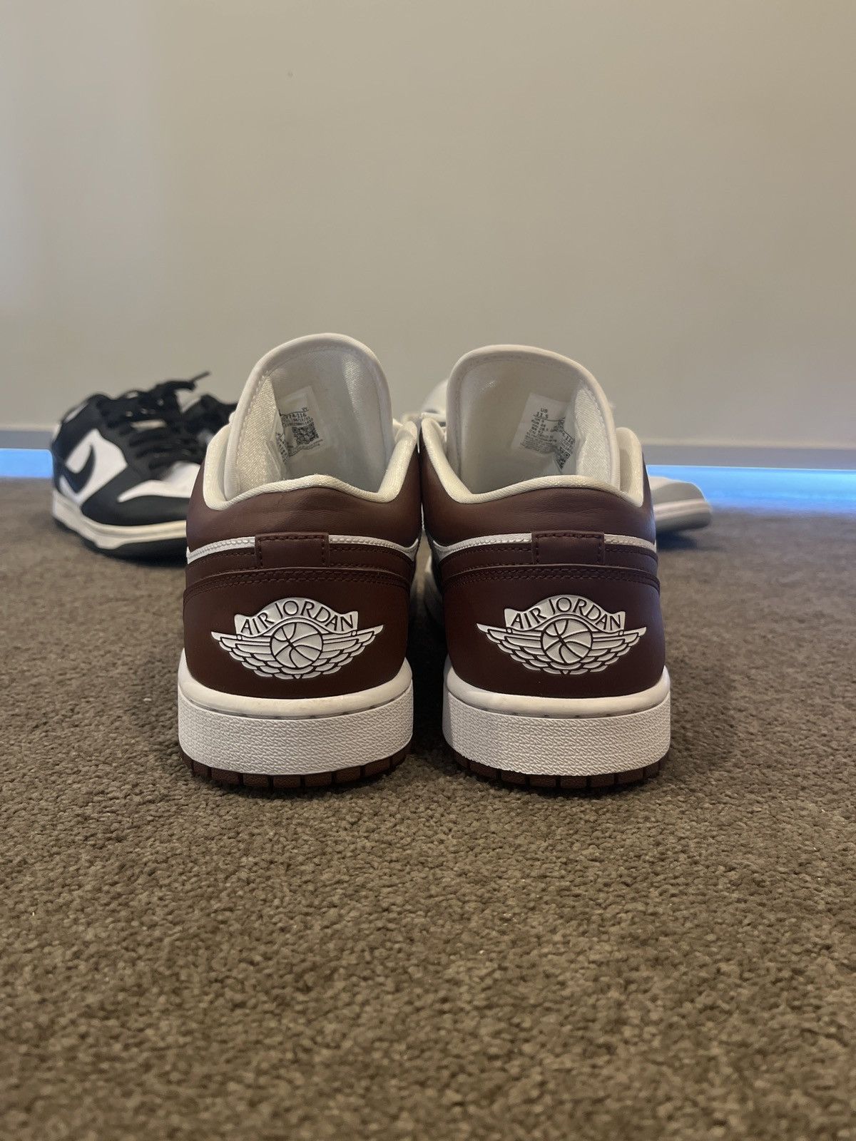 Nike Jordan brown low top Size US 10 / EU 43 - 5 Thumbnail