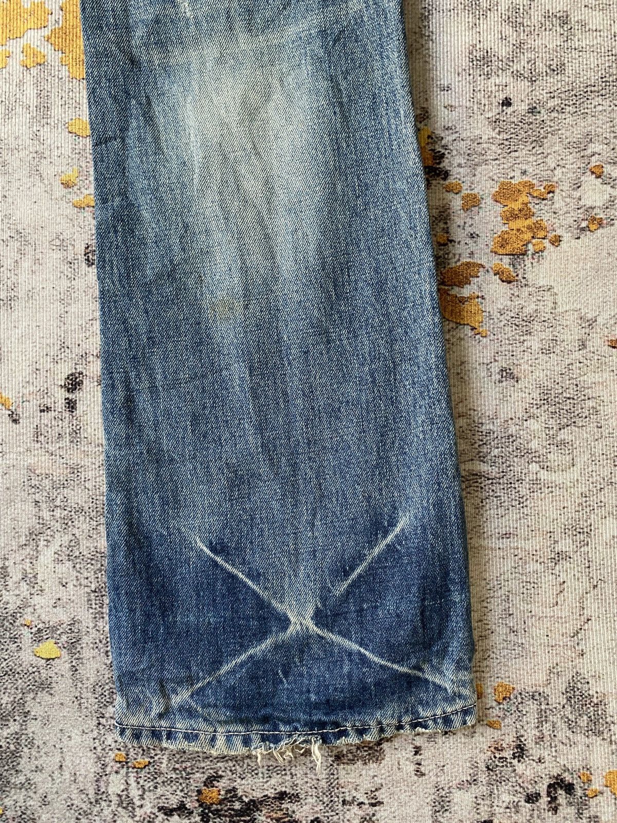 Japanese Brand Cavari A Claw Mark Studded Distressed Flare Denim Size US 32 / EU 48 - 14 Thumbnail