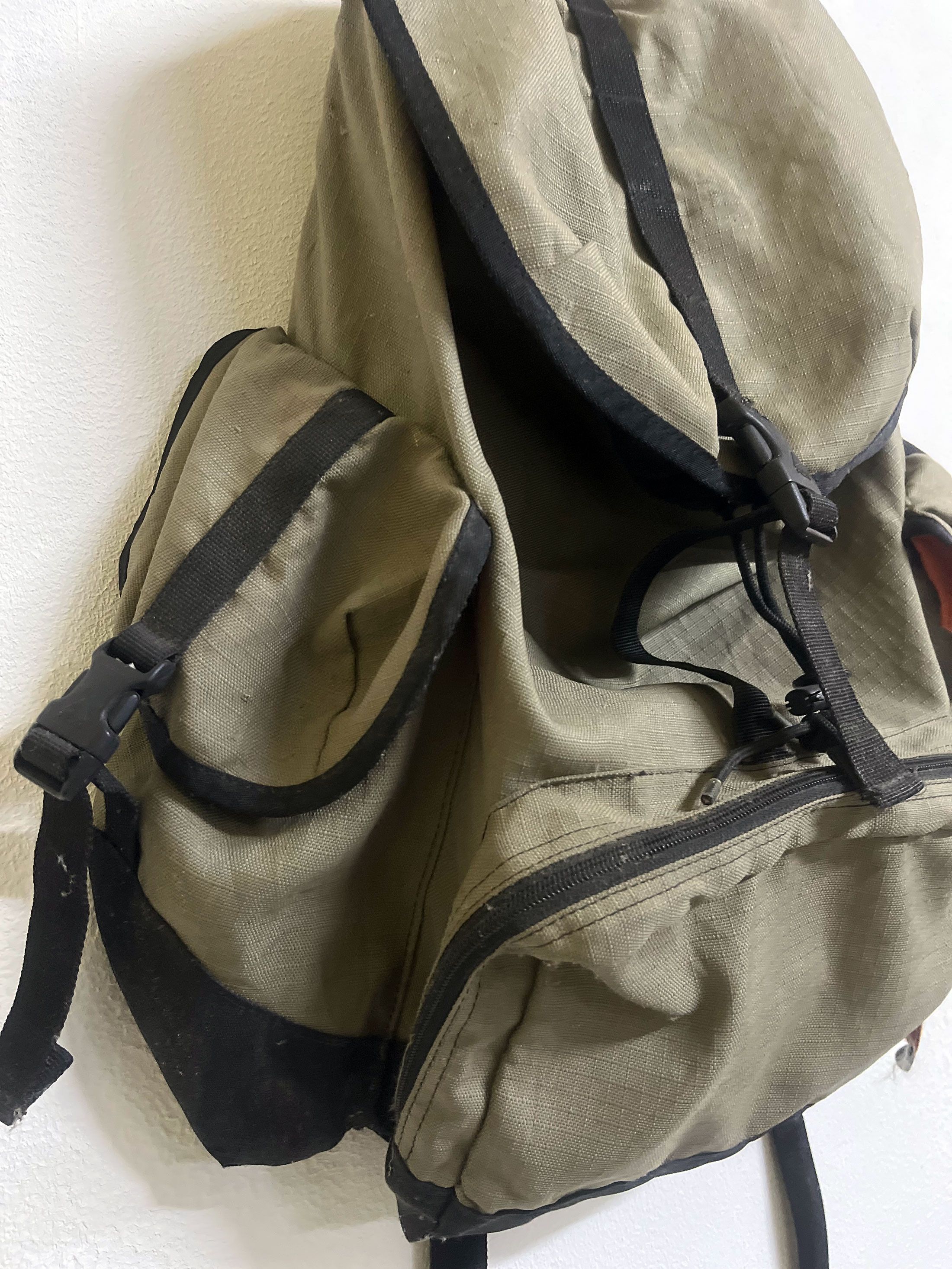 Nike ACG Vintage Nike Acg Backpack Rucksack Padded Camping Military Size ONE SIZE - 4 Thumbnail