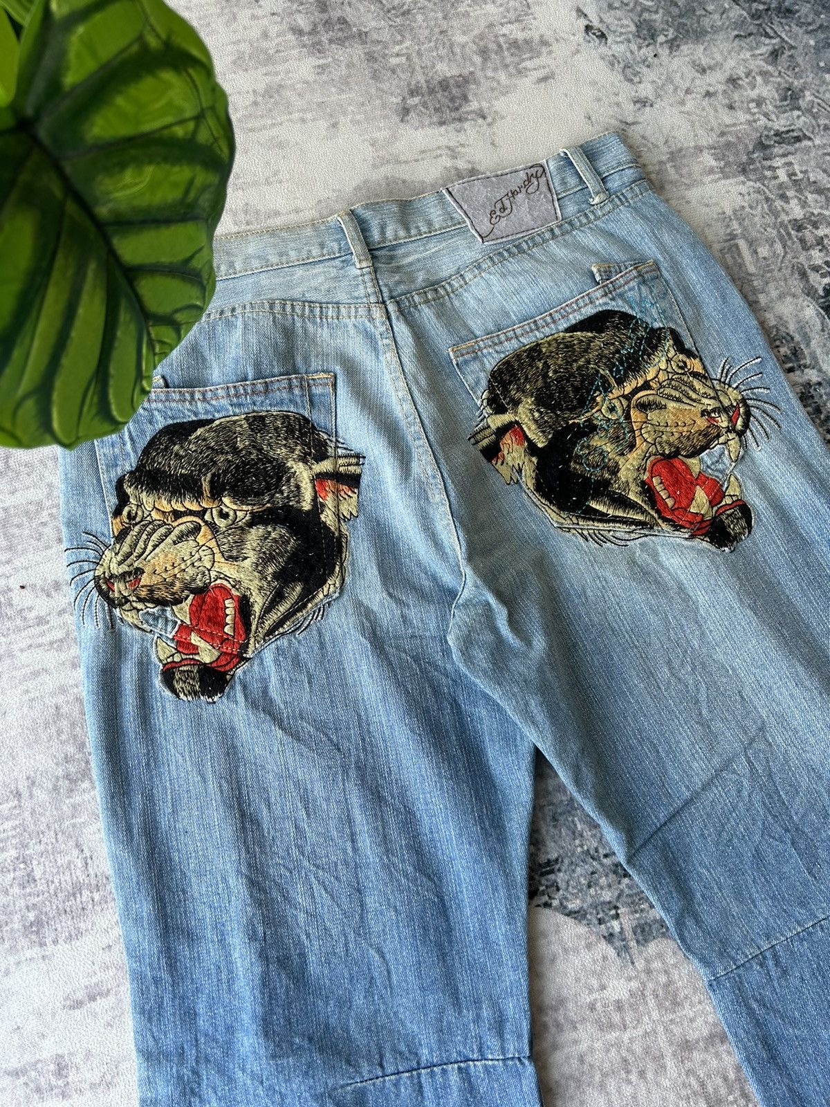 Ed Hardy 💥Ed Hardy Design Embroidery Two Tiger💥 Size US 36 / EU 52 - 2 Thumbnail