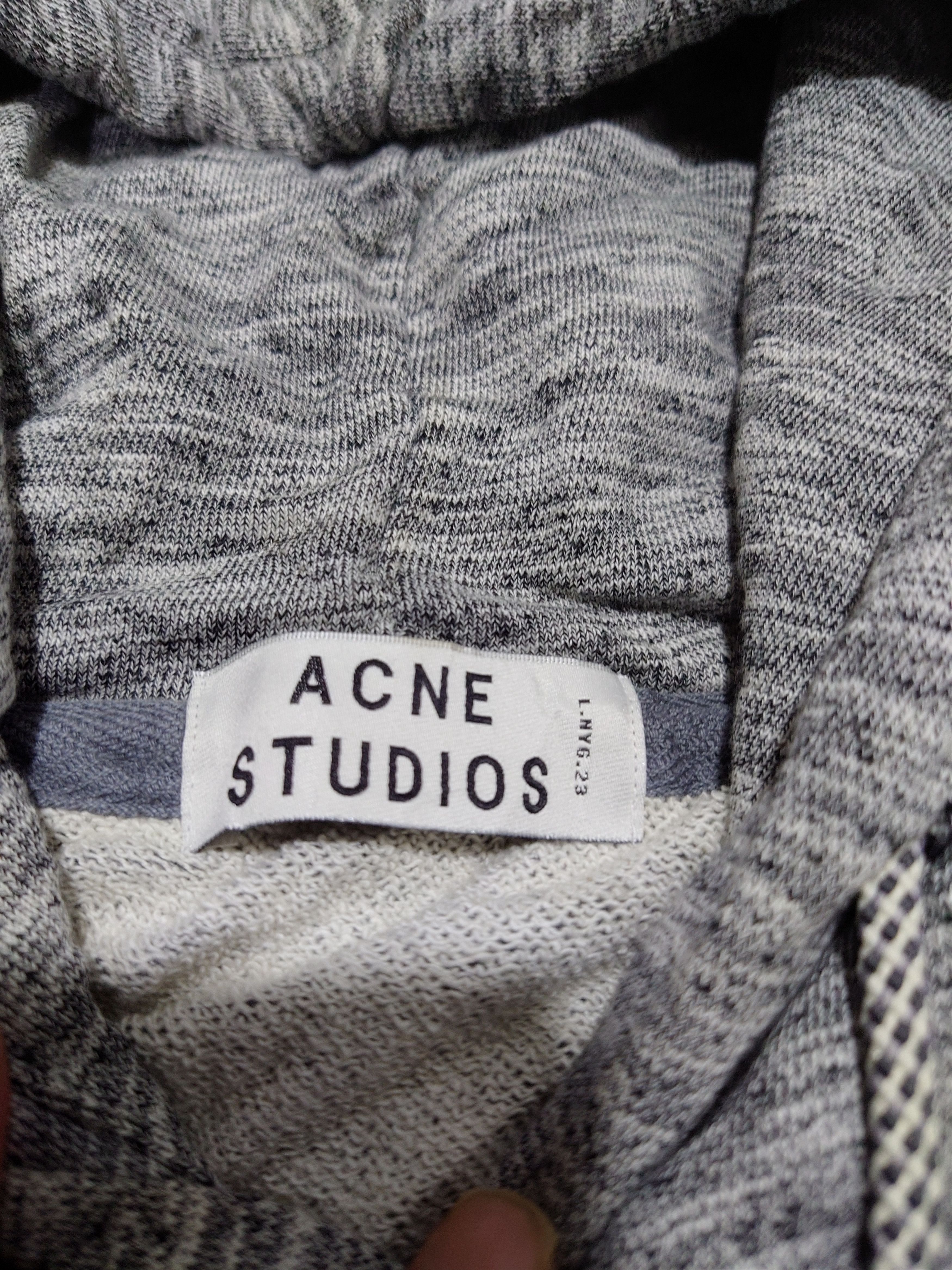 Acne Studios Acne Studios Gray Joghy Cropped Logo Hoodie Size L / US 10 / IT 46 - 2 Thumbnail