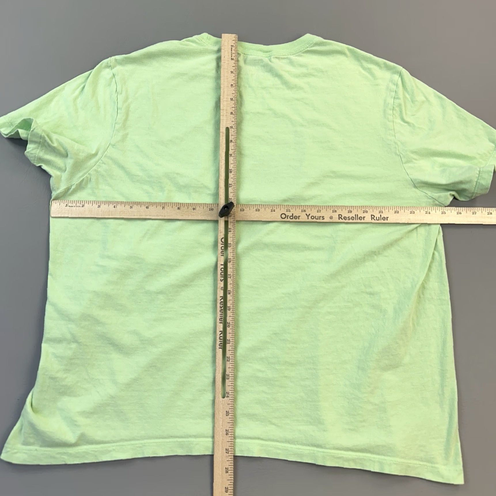 Nike Nike Sportswear Shirt Mens 2XL Green Worldwide Graphic Swoosh Short Sleeve Nike Air Casual T-Shirt 90s City Retro USA Mens Size US XXL / EU 58 / 5 - 6 Thumbnail