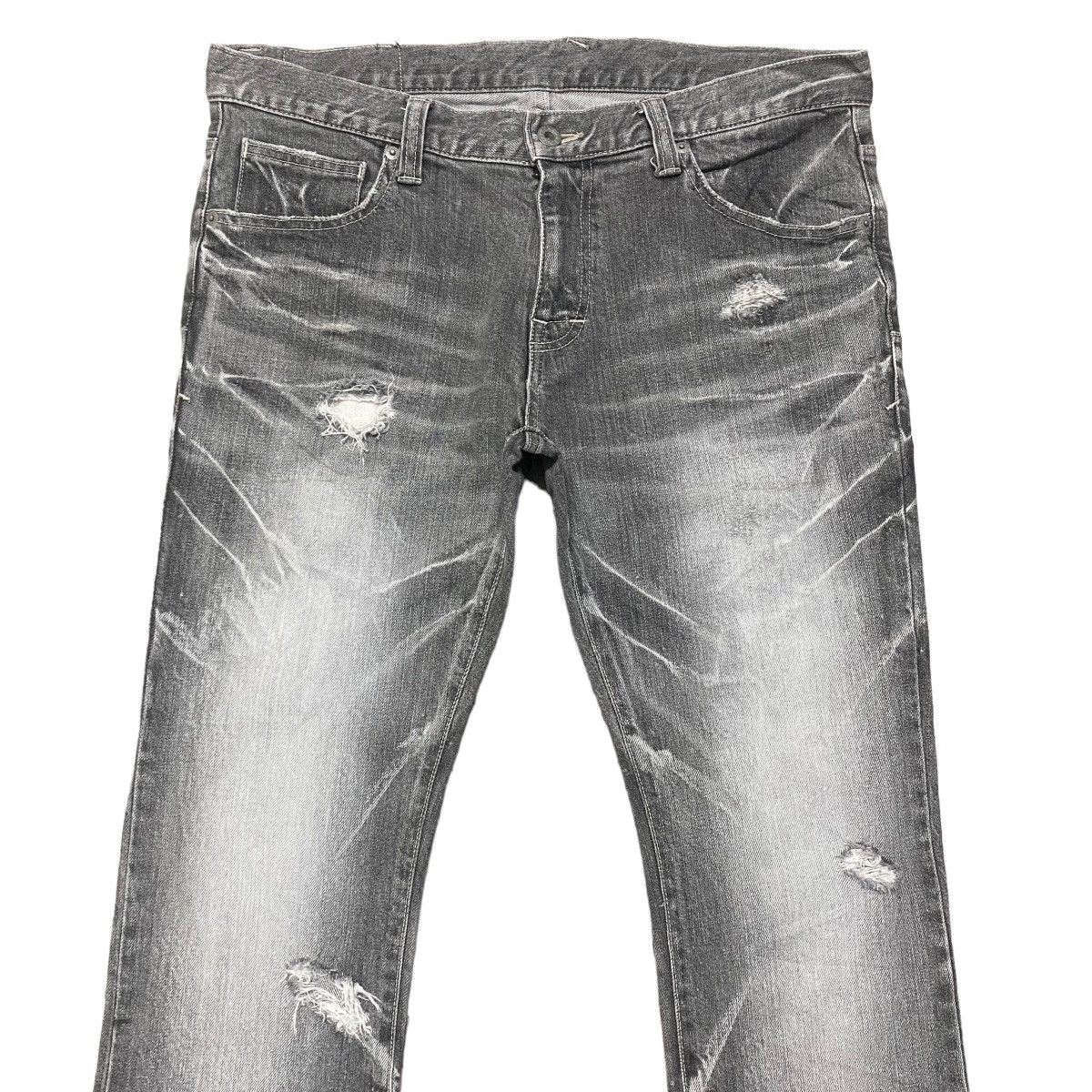 Tornado Mart Tornado Mart Bullet Hole Denim Flare Jeans Size US 33 - 3 Thumbnail