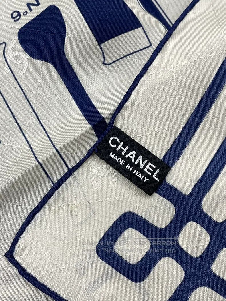 Chanel Chanel Blue printed silk scarf Size ONE SIZE - 6 Thumbnail