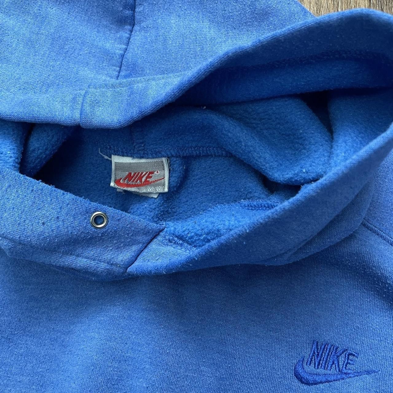 Nike Vintage Nike Hoodie 90s Embroidered Logo Size Medium Rare Size US M / EU 48-50 / 2 - 3 Thumbnail