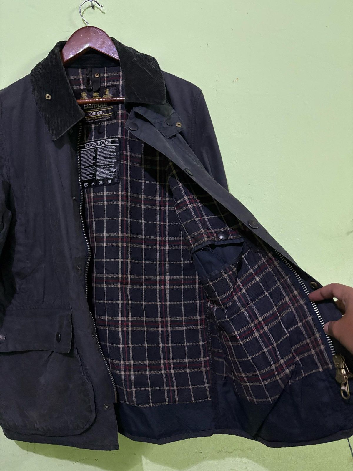 Barbour VTG90 Barbour Windbreaker Jacket Barbour Tartan Design Size US M / EU 48-50 / 2 - 6 Thumbnail
