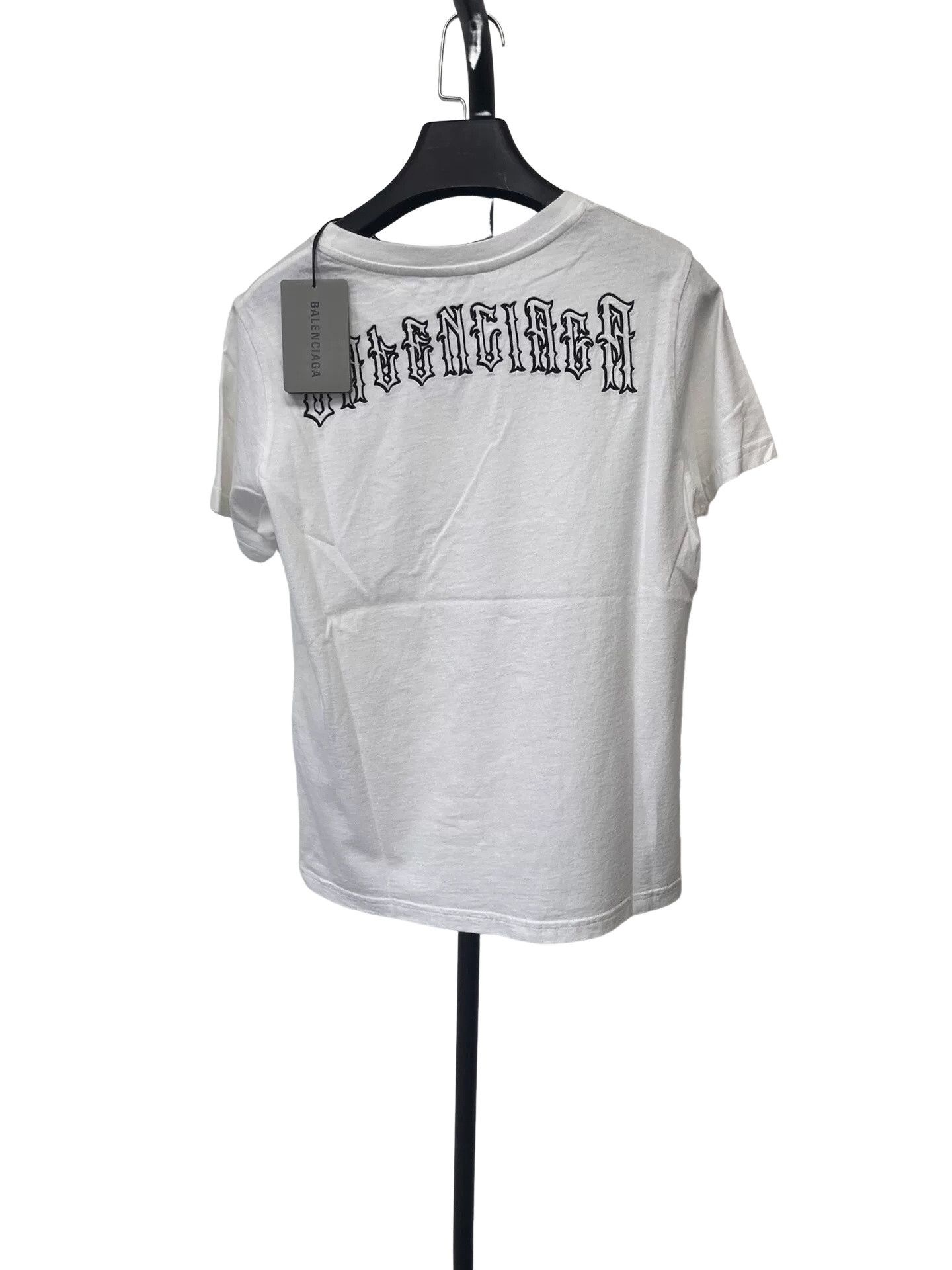 Balenciaga Balenciaga Gothic Logo T-Shirt Size L Size US L / EU 52-54 / 3 - 1 Thumbnail